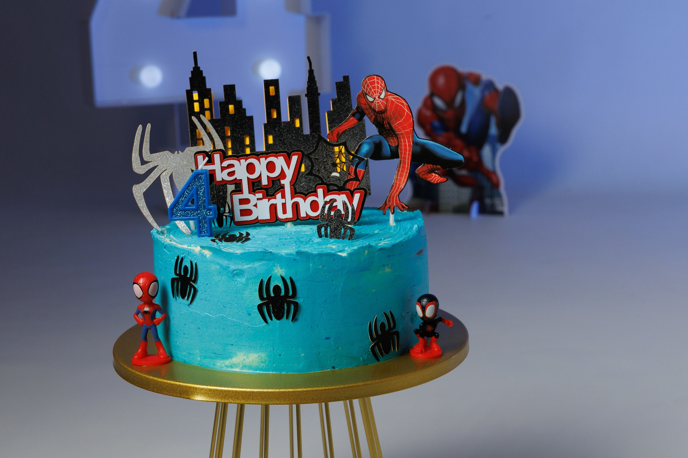 ValStudio. Https://valphoto.wfolio.pro/