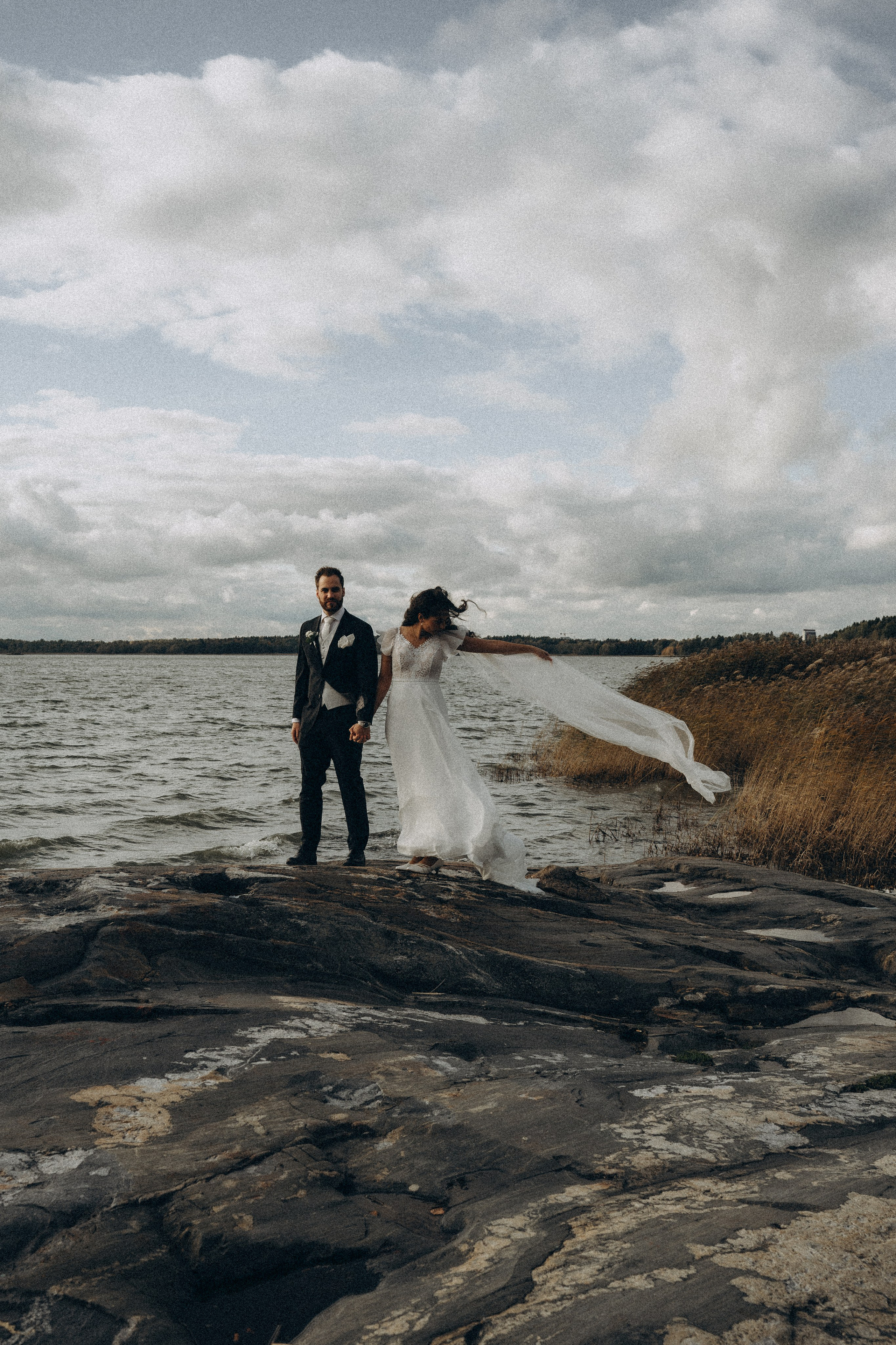 W&S. Wedding and portrait photographer in Helsinki Vickan O