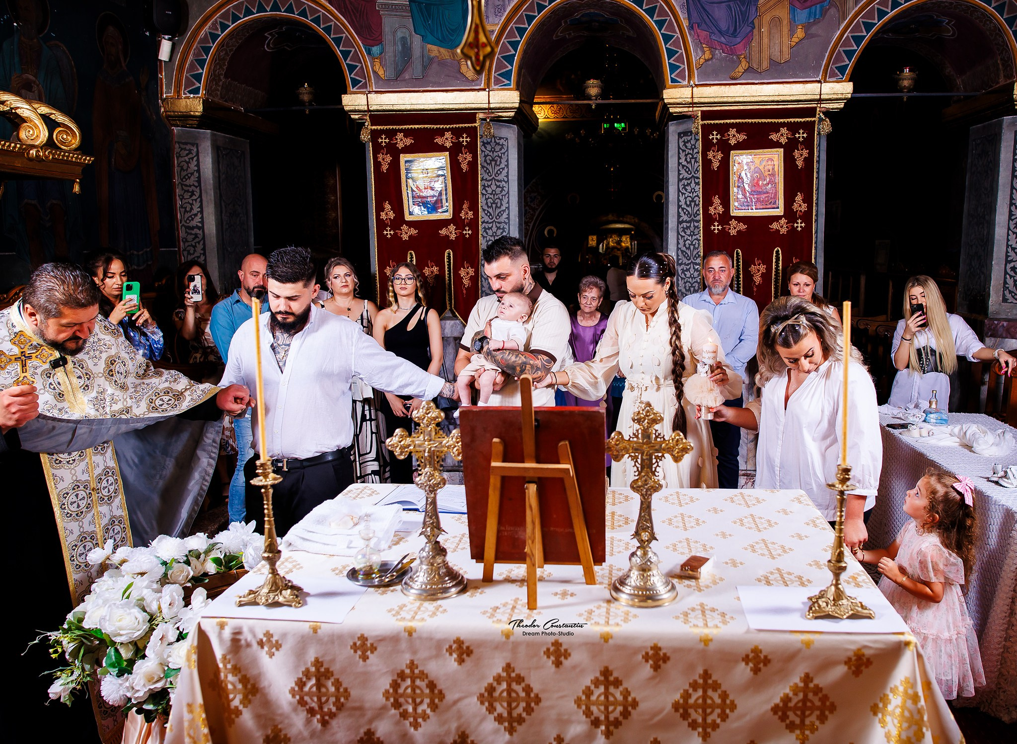 Botez. Dream Studio Galați – ședințe foto profesionale pentru familie, portrete și evenimente