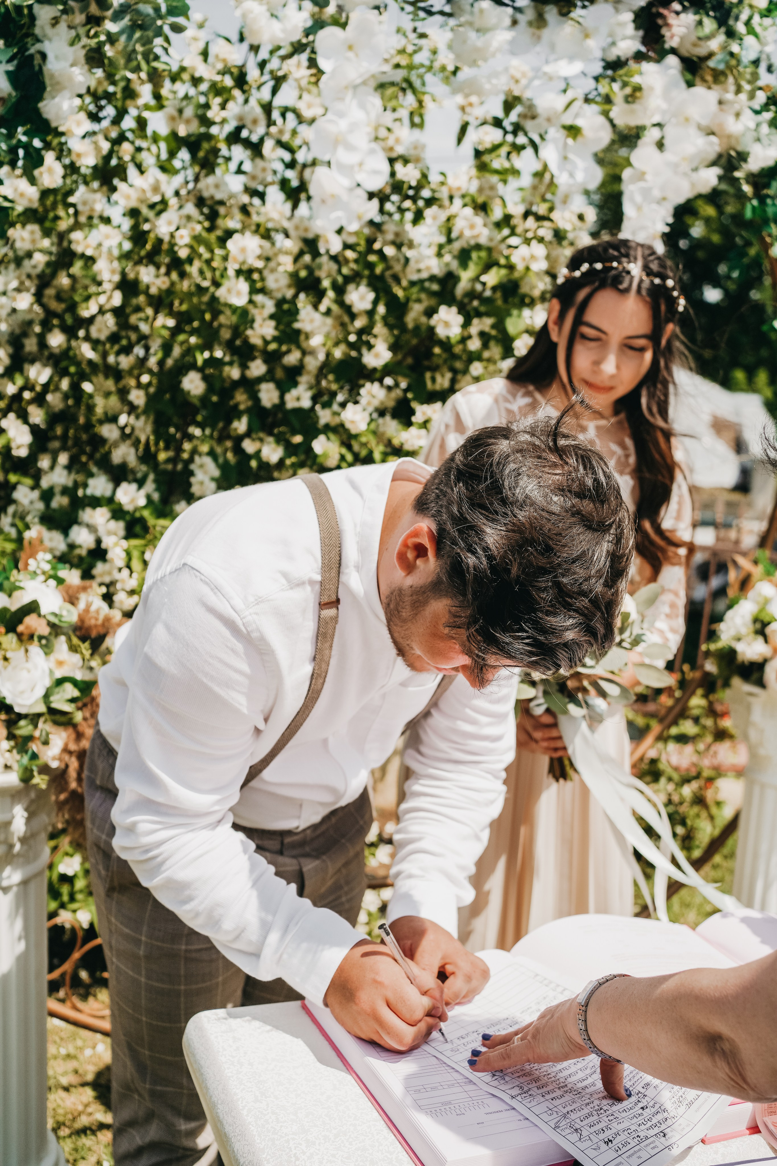 Fotograf stare civila Botosani. Fotograf Nunta Iasi - Hearts & Pictures