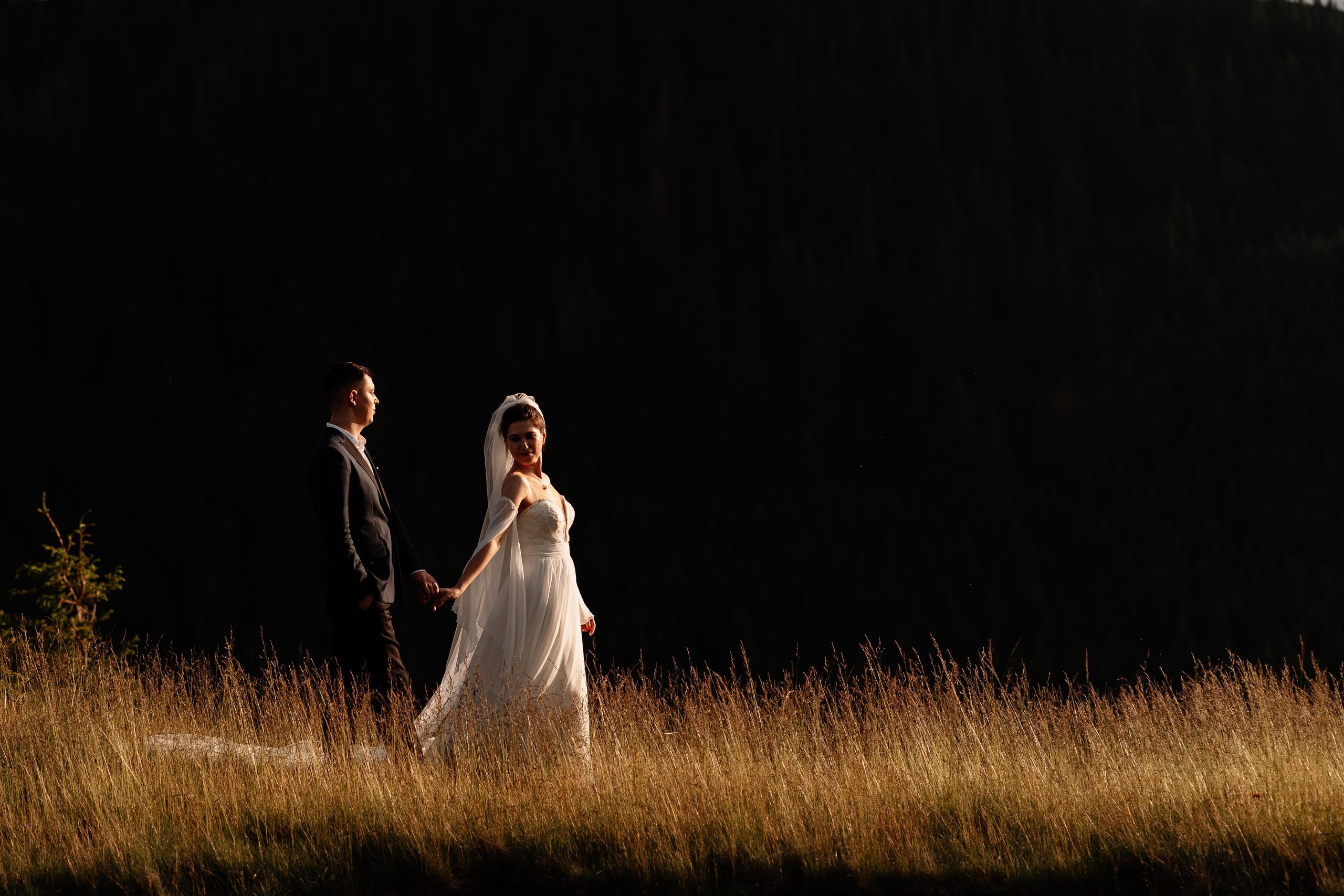 Trash the Dress la Lacul Bolboci  | Mihai Popa Fotograf. Fotograf Nuntă & Botez București - Mihai Popa | Dincolo de oameni, imortalizez emoții!