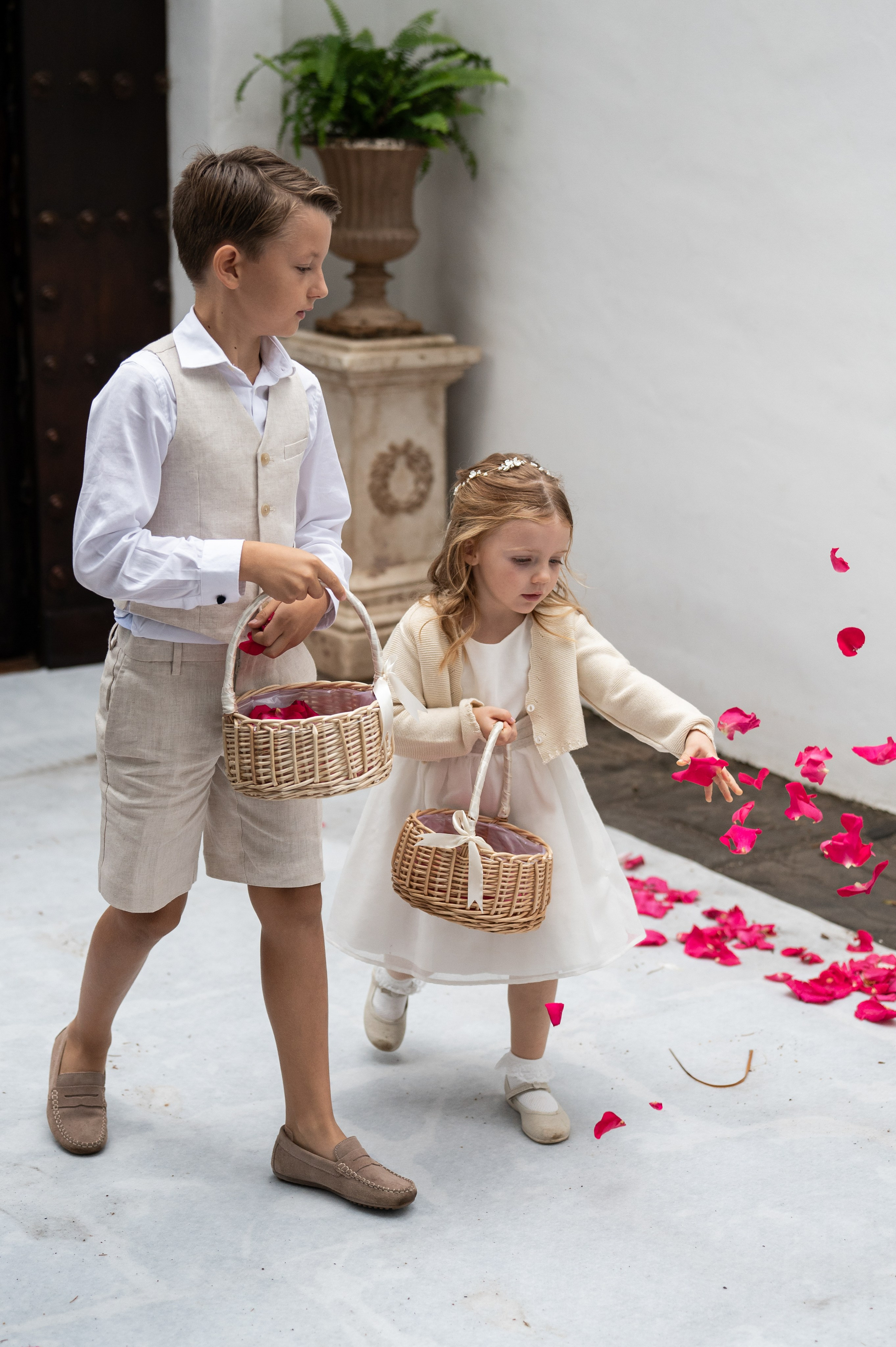 Nico & Mira. Wedding photographer in Spain