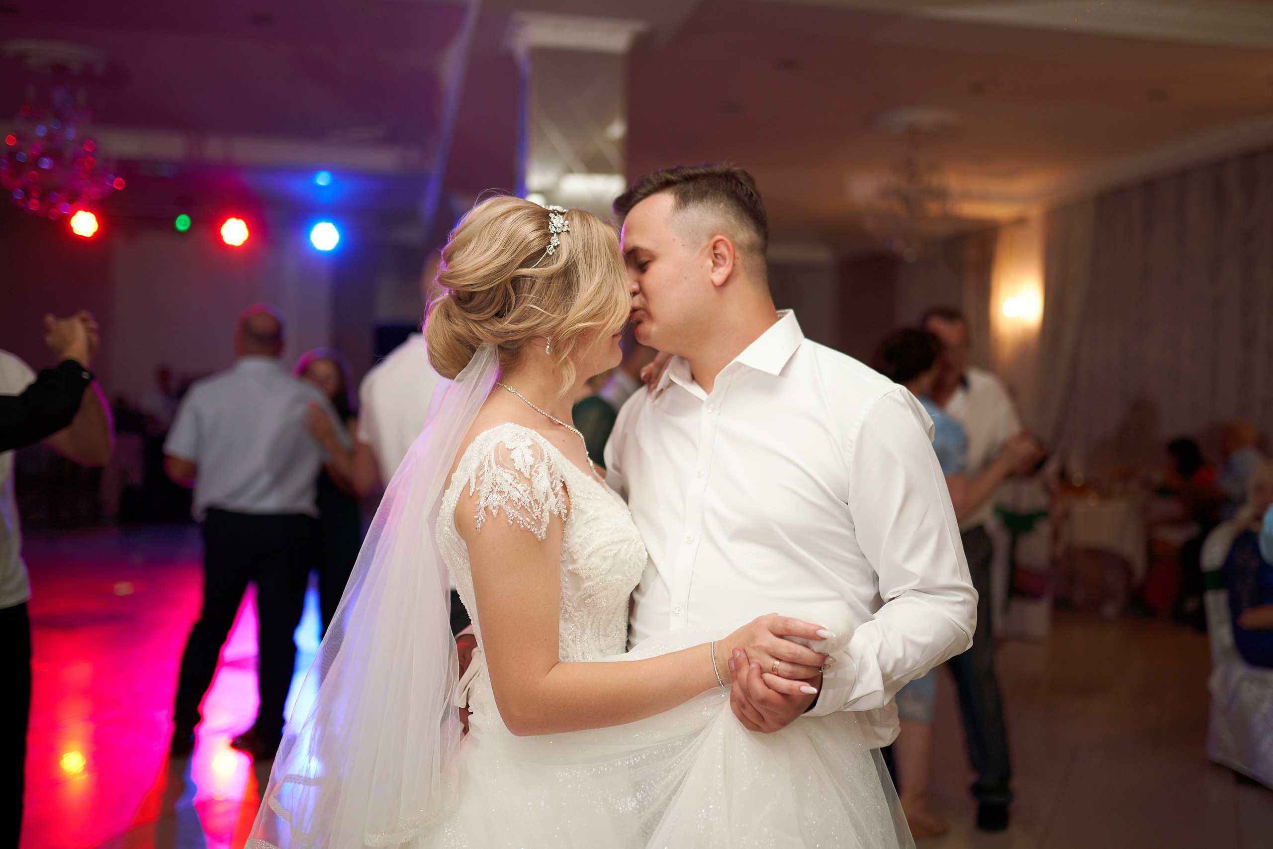 Николай и Антига. Дмитрий и Каролина Тофан