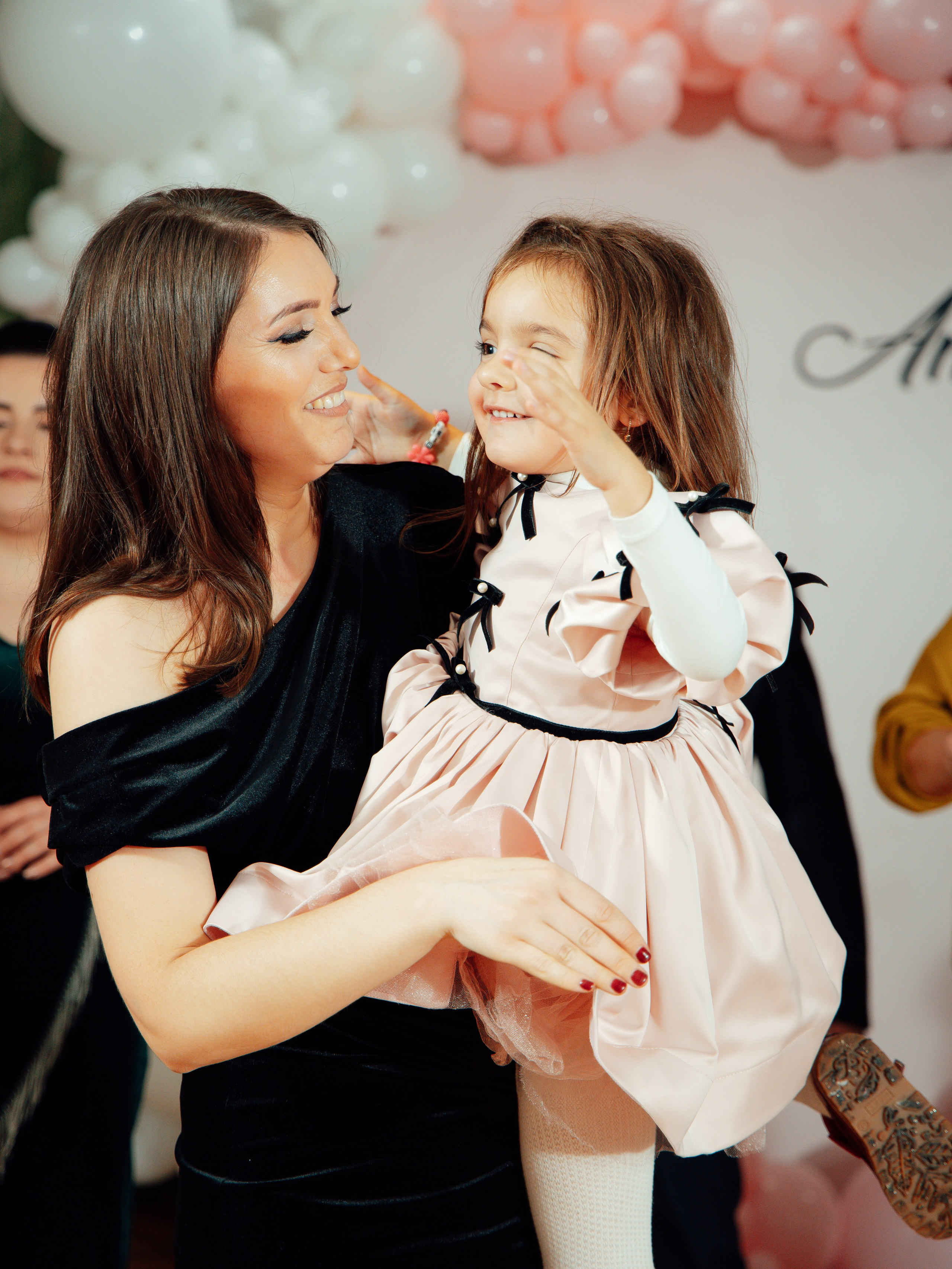 Cumetrie. Свадебный Фотограф, Детский и семейый Фотограф Молдова