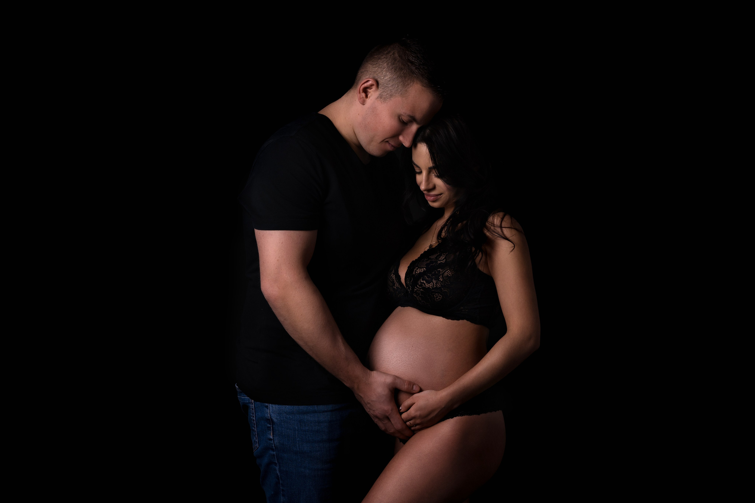 Sesja w stylu Vogue. Fotograf Łódź - sesja ciążowa, noworodkowa, dziecięca. Studio w Łodzi