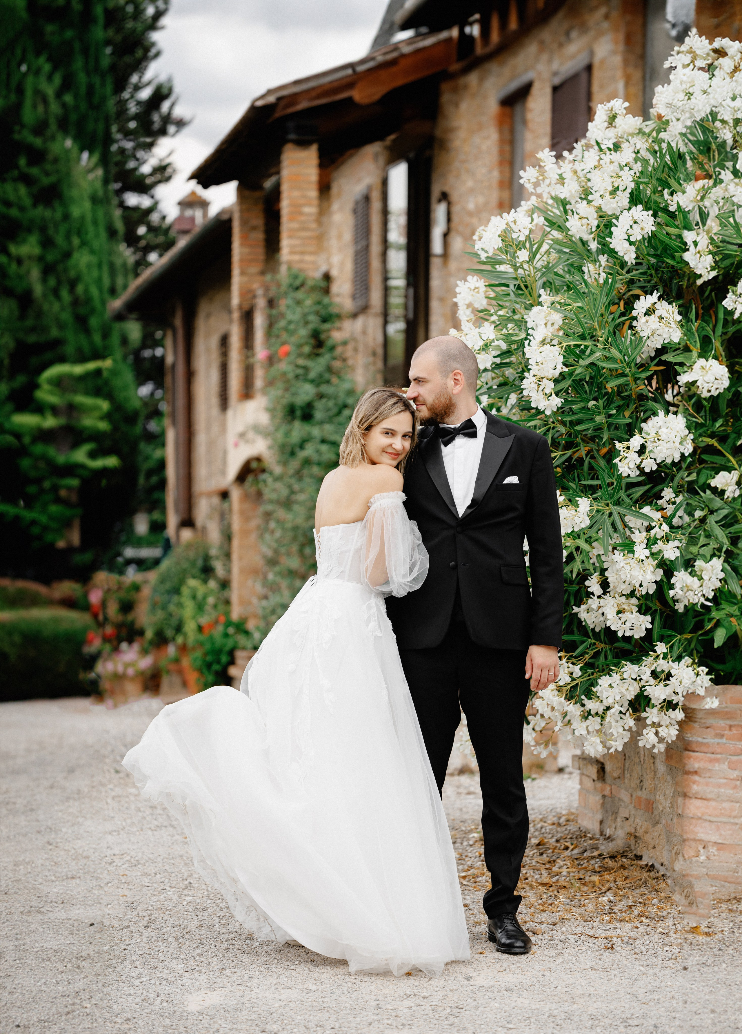 destination weddings in Italy, cinematic wedding photography in the Dolomites, romantic weddings in Tuscany, wedding videography in Mallorca, elopement photography in Spain, stylish weddings by NOR Weddings, Lake Como wedding photographer, Venice destination wedding videographer, fotograf nunta in Romania, videograf nunta stil documentar, nunta în Dolomiți Italia, fotografie de nuntă în Toscana, nuntă elegantă în Mallorca, elopement romantic în Italia, decor de nuntă colorat în România, bridal portraits in Lake Como, wedding ceremony at sunset in Spain, natural light wedding photography, emotional wedding moments captured in Venice, artistic wedding visuals NOR Weddings