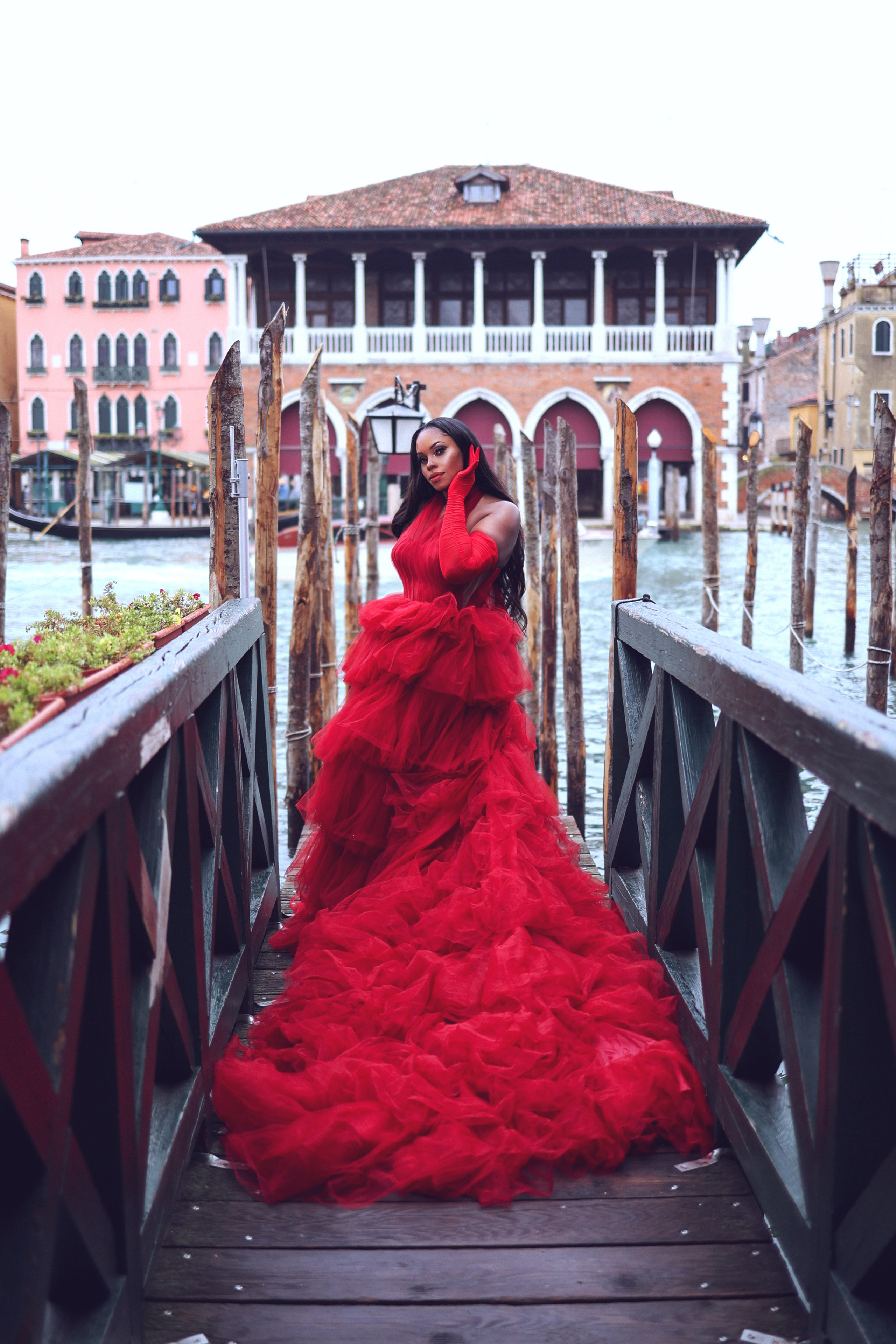 Rent dress in Venice. Photographer in Venice, Viktoria Antonova