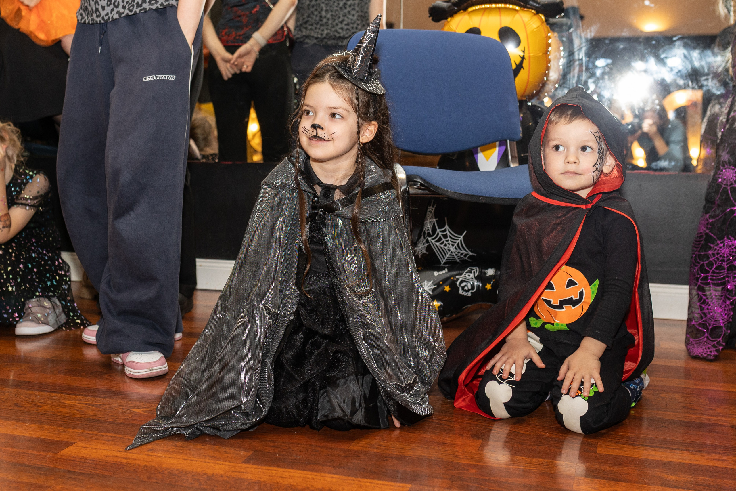 Leo dance studio Helloween 2025. Семейный и детский фотограф в Варшаве Мила Бобровская