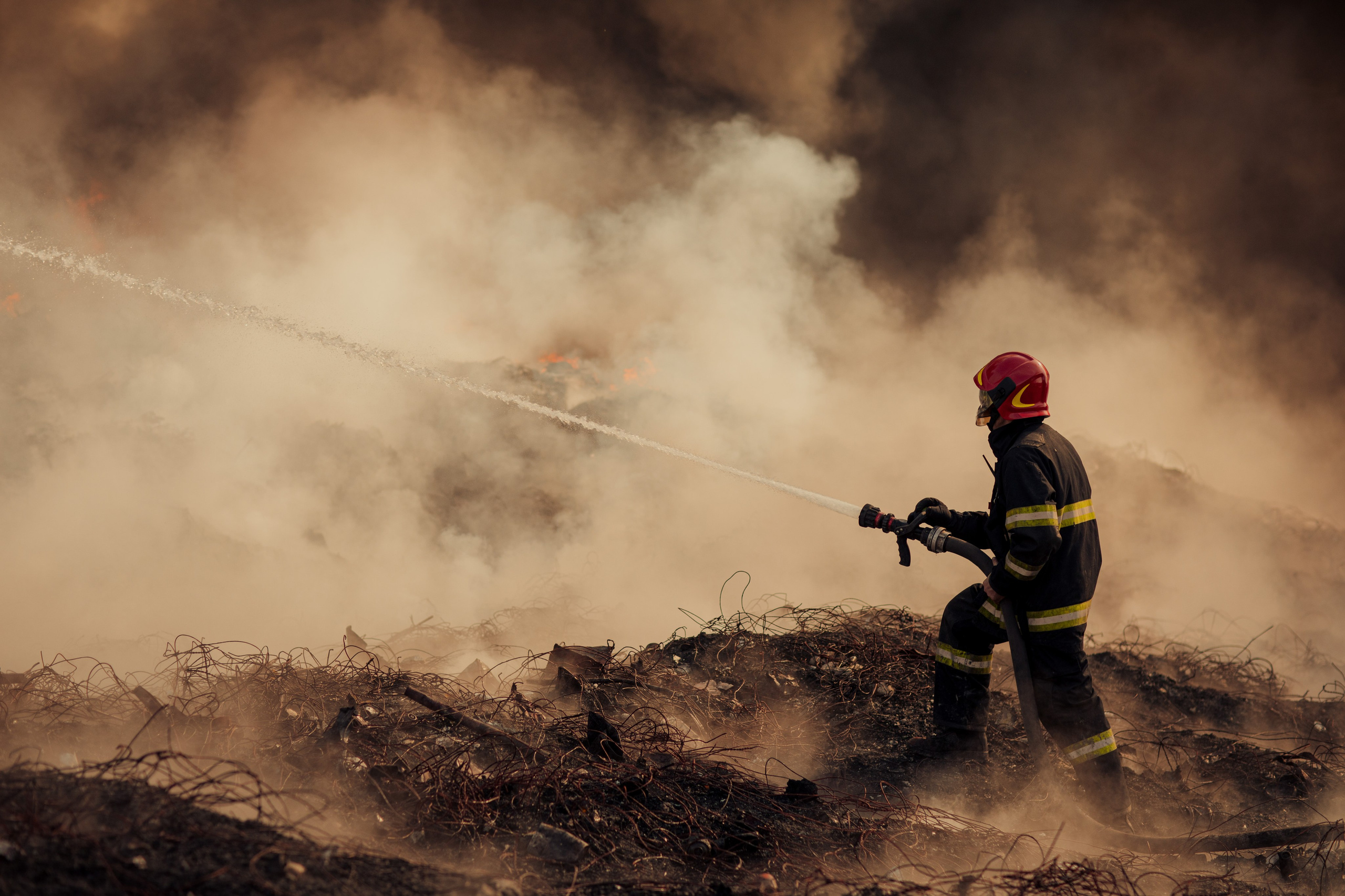 CAFE DEL PHOTO #91 «Соль Земли». Памяти Сальгадо. Școala de fotografie lui Roman Ribaliov. Orașul Chișinău, Moldova