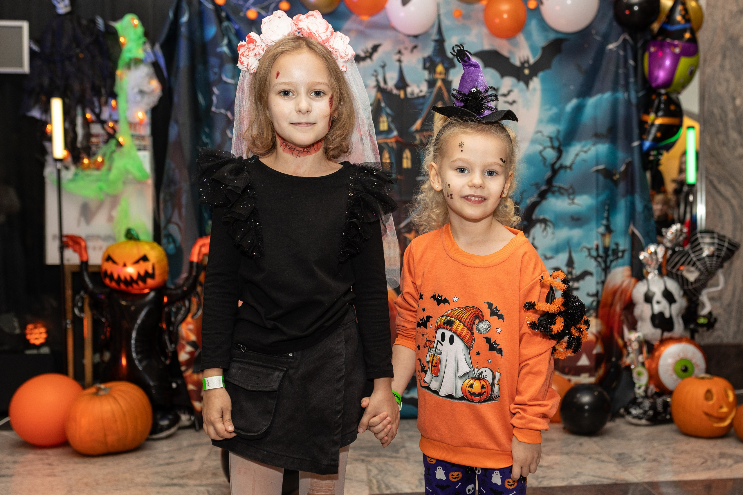 Leo dance studio Helloween 2025. Семейный и детский фотограф в Варшаве Мила Бобровская