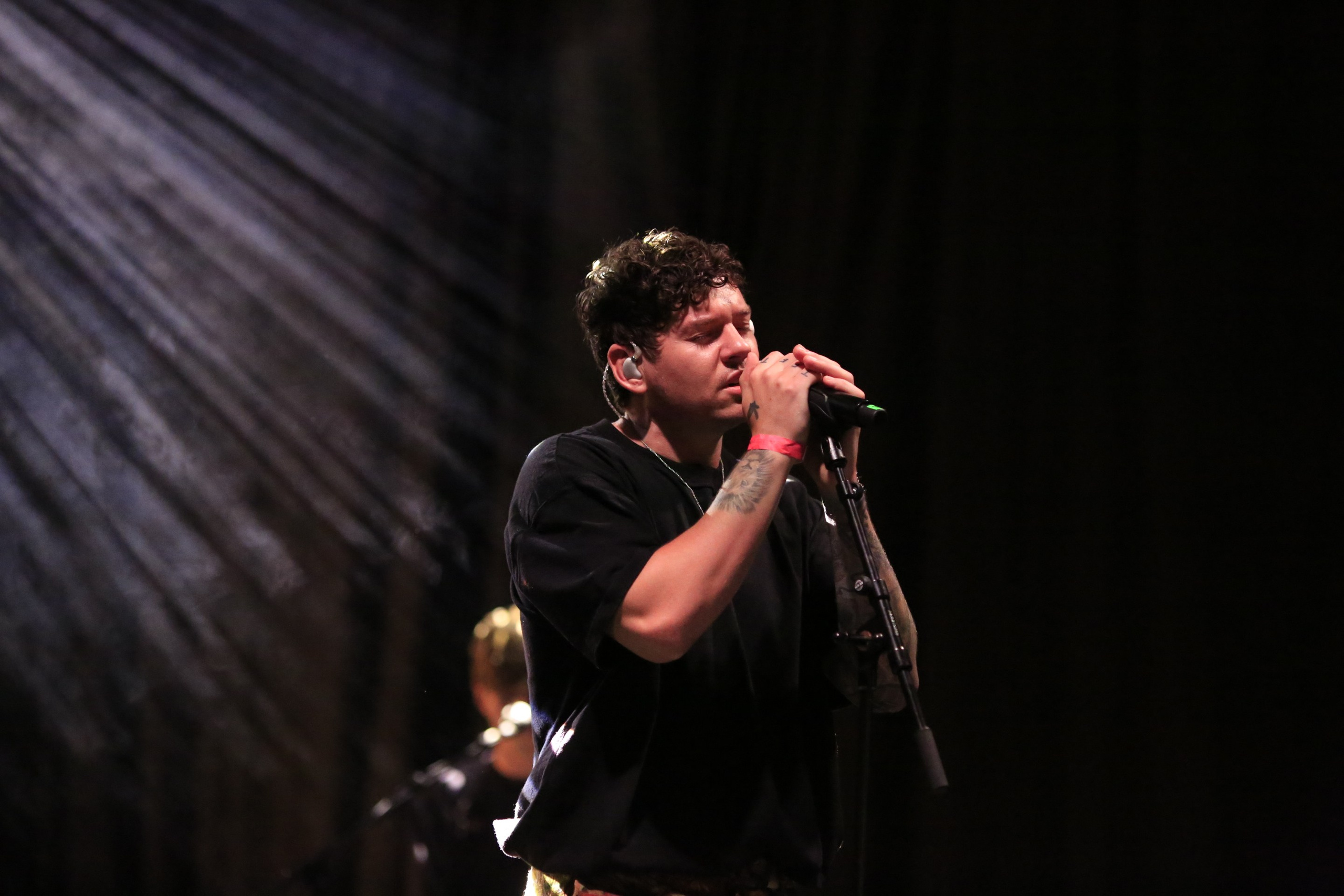 Music concerts. Portret photographer in Switzerland Artur Magpie