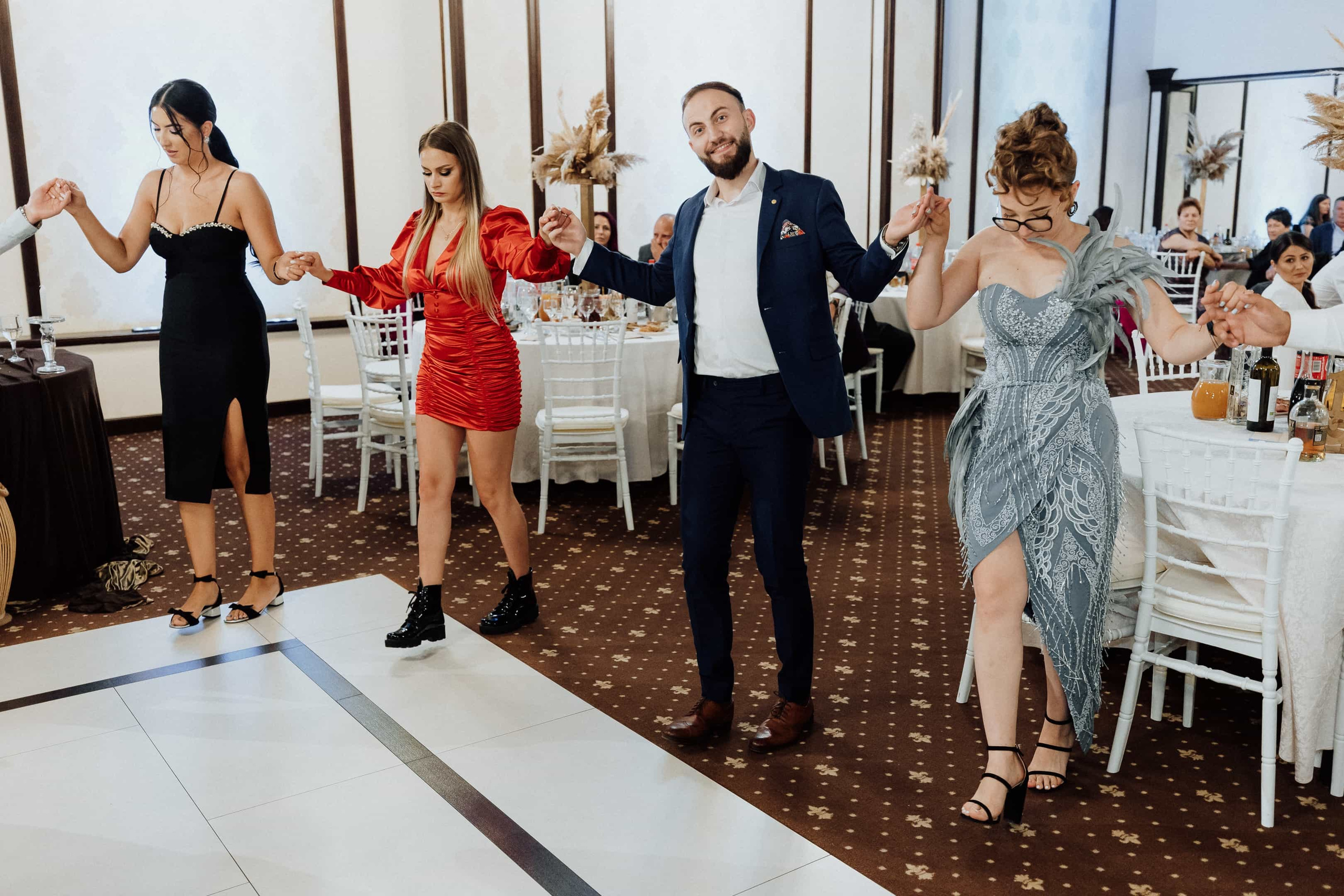 Stefanel & Elena. MovieFrames.ro