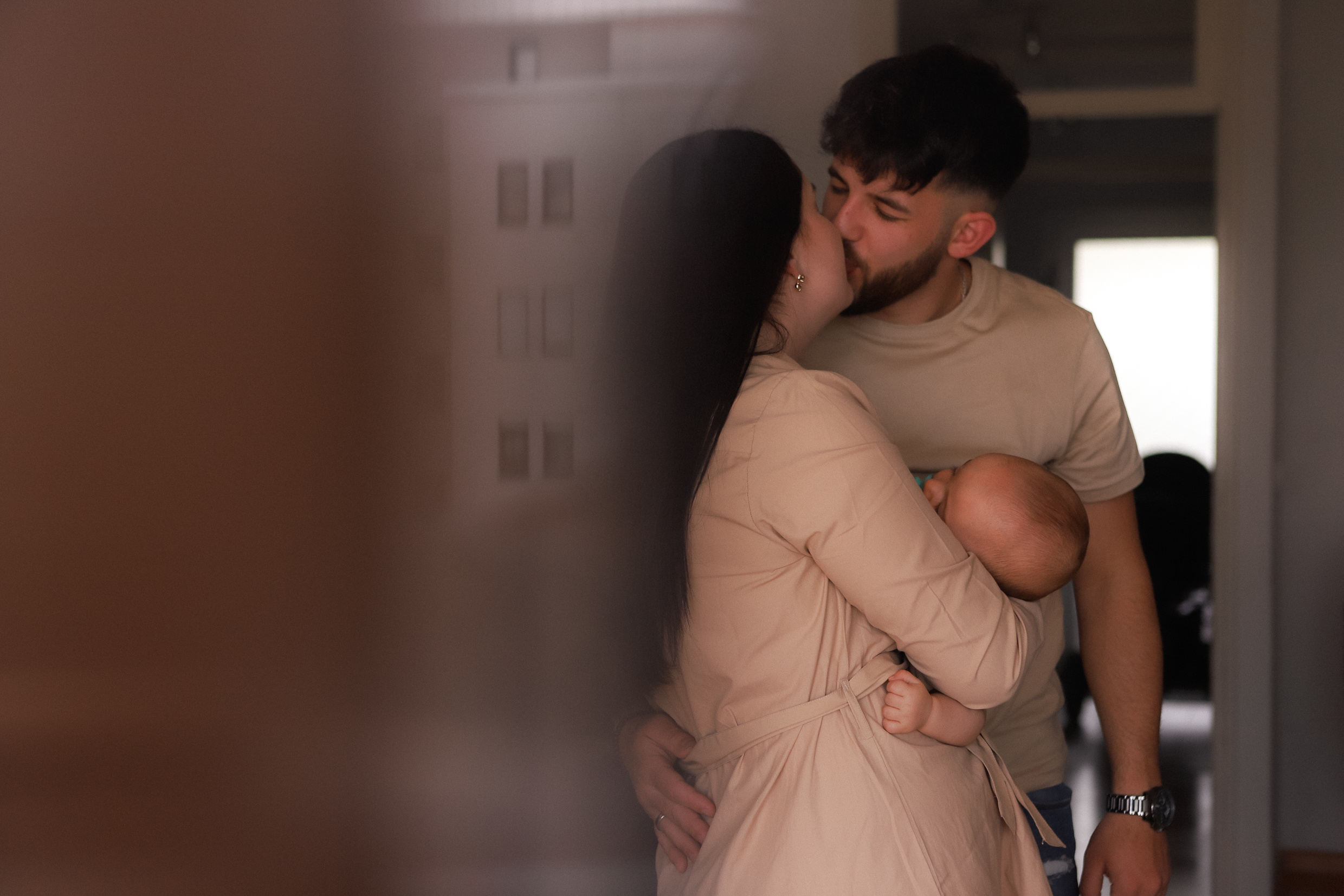 Kleiner Amir und seine Familie. Fotograf in Freiburg, Meerim Kaufmann