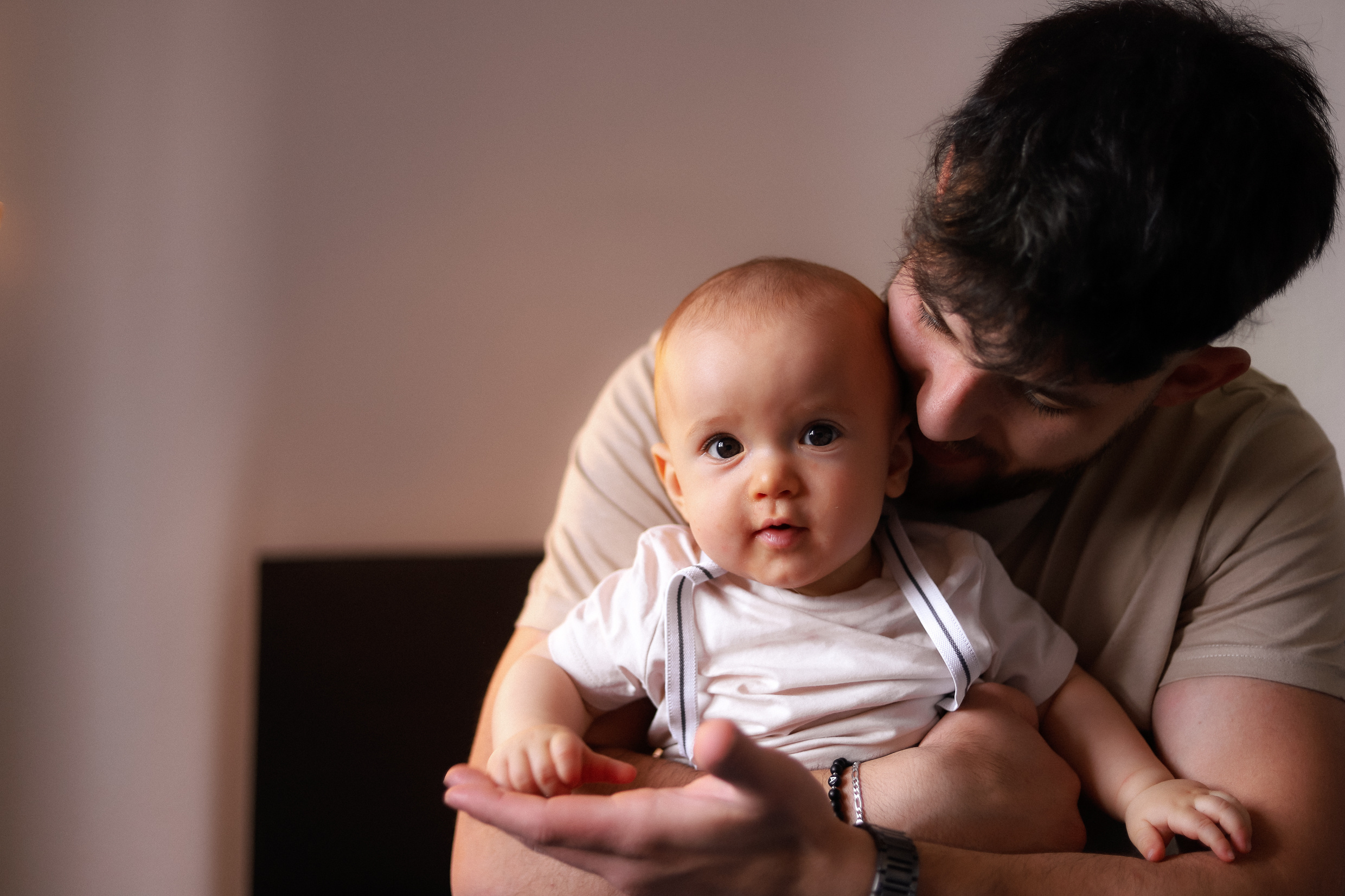 Kleiner Amir und seine Familie. Fotograf in Freiburg, Meerim Kaufmann