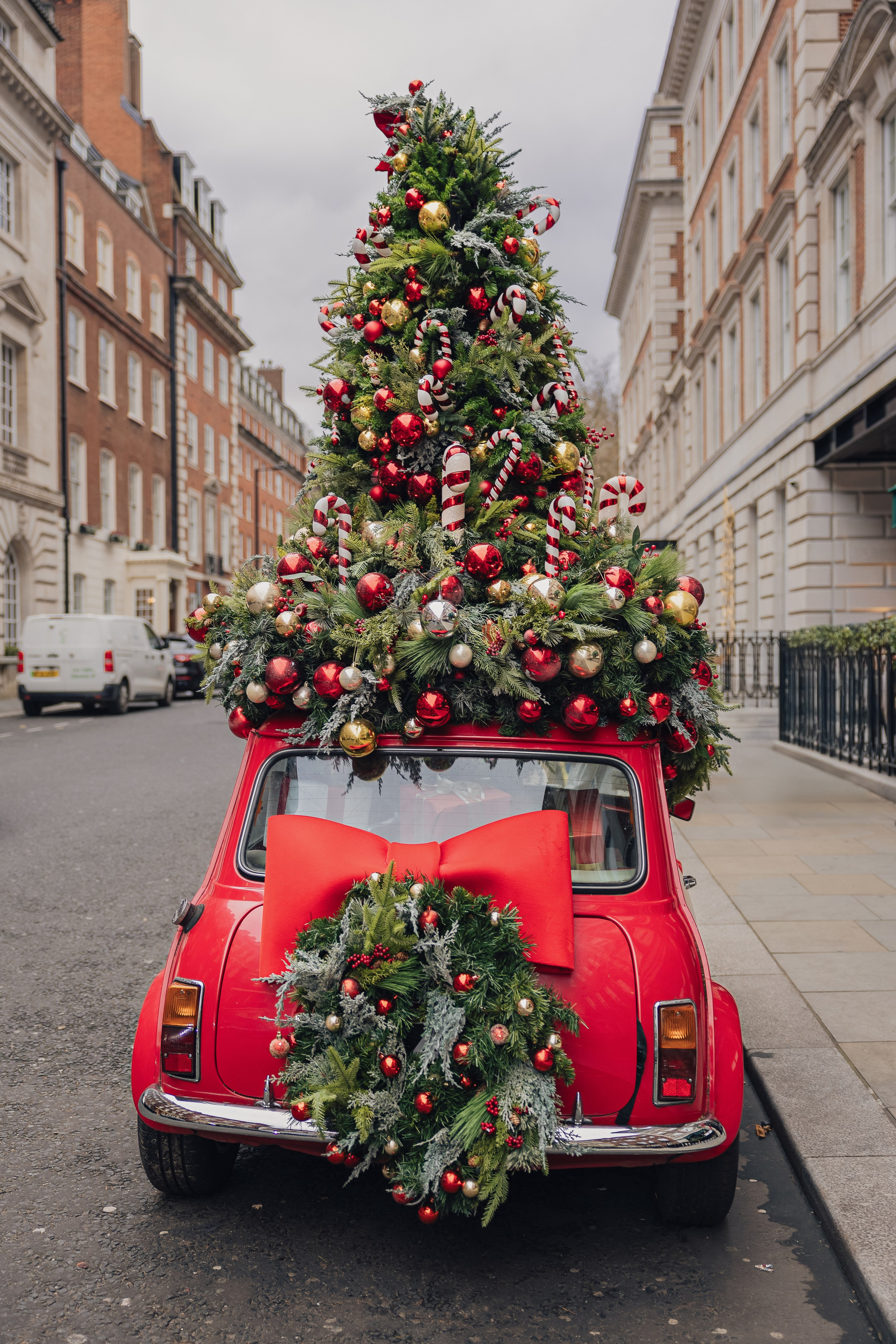 London at Christmas. PHOTOGRAPHER IN LONDON