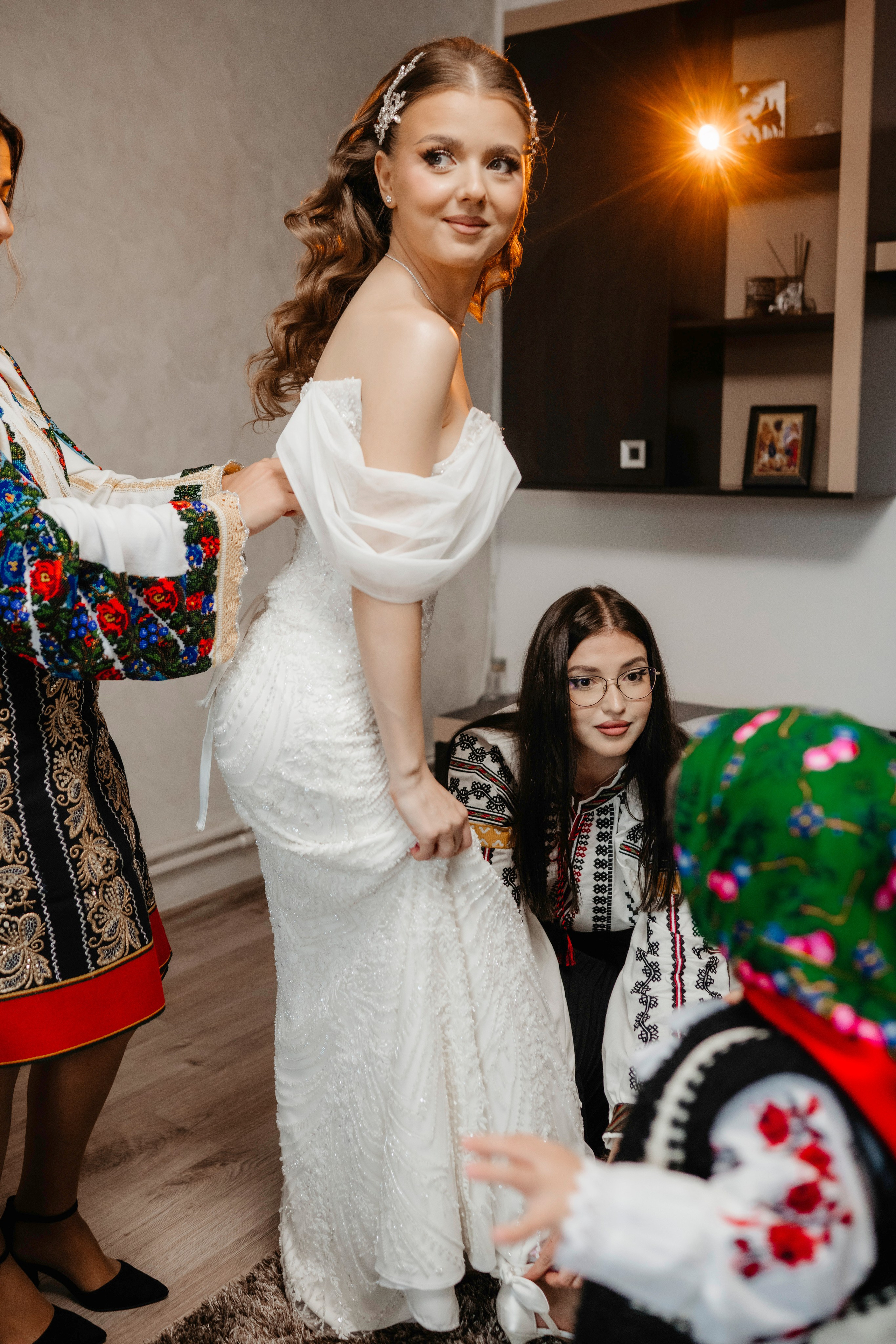 🤎 M a d a l i n a & A l e x - Wedding Day Preview. Wedding & Family Photographer