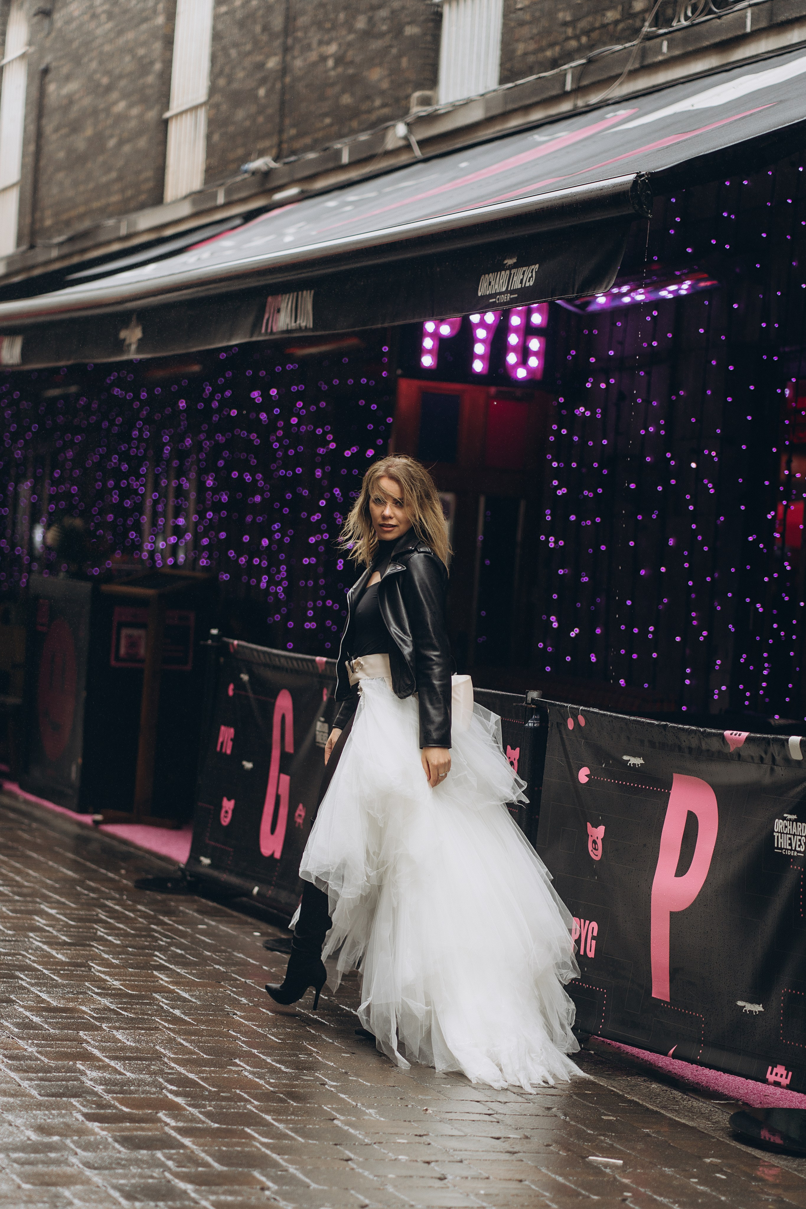 Katrin: city. Maternity/Love story/Wedding photographer