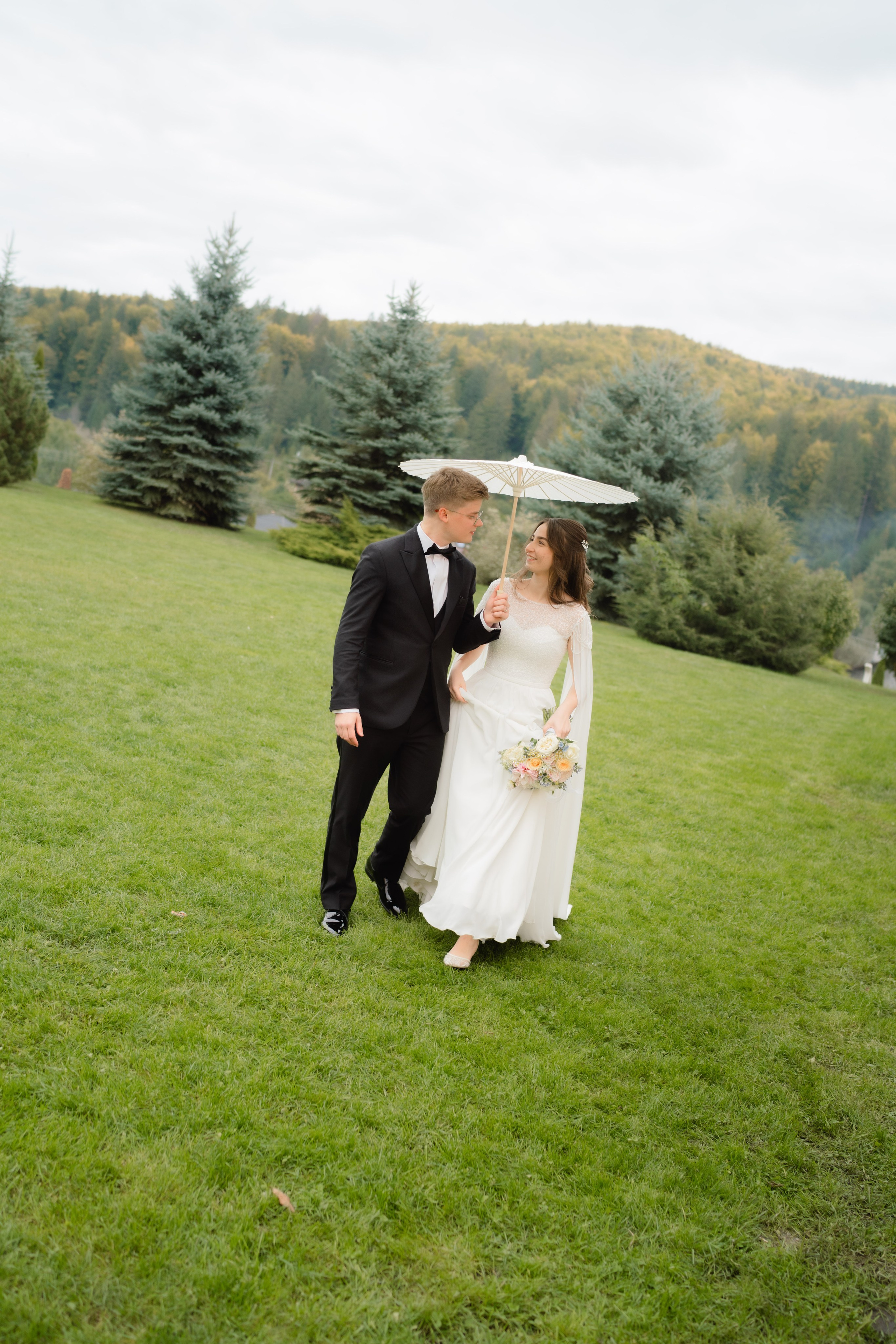 Miruna | Ruben Preview. Main