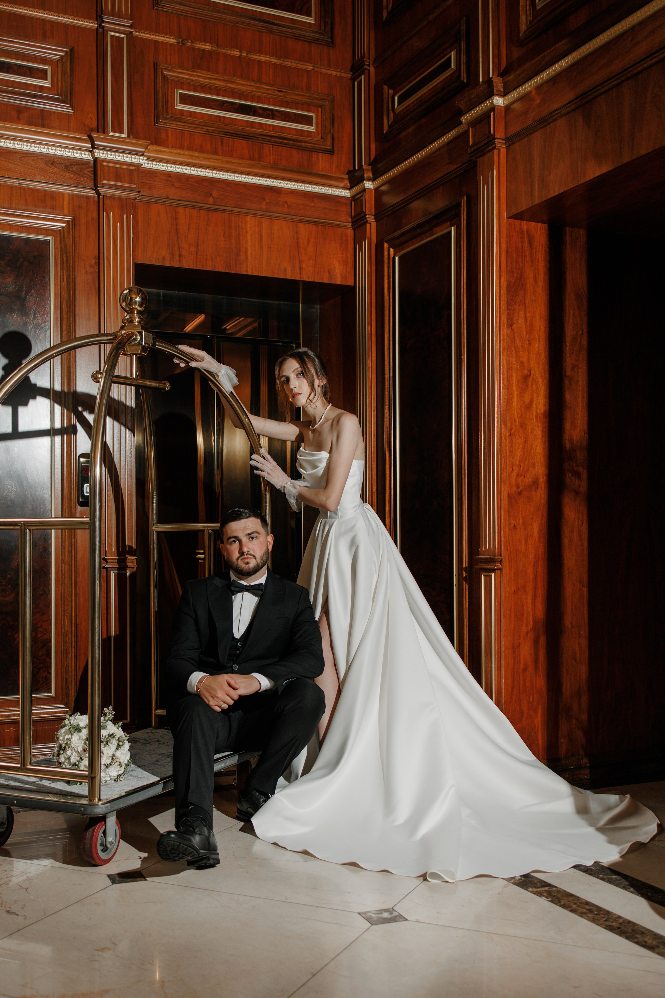 Time Hotel - Maxim & Xenia. Servicii foto-video!