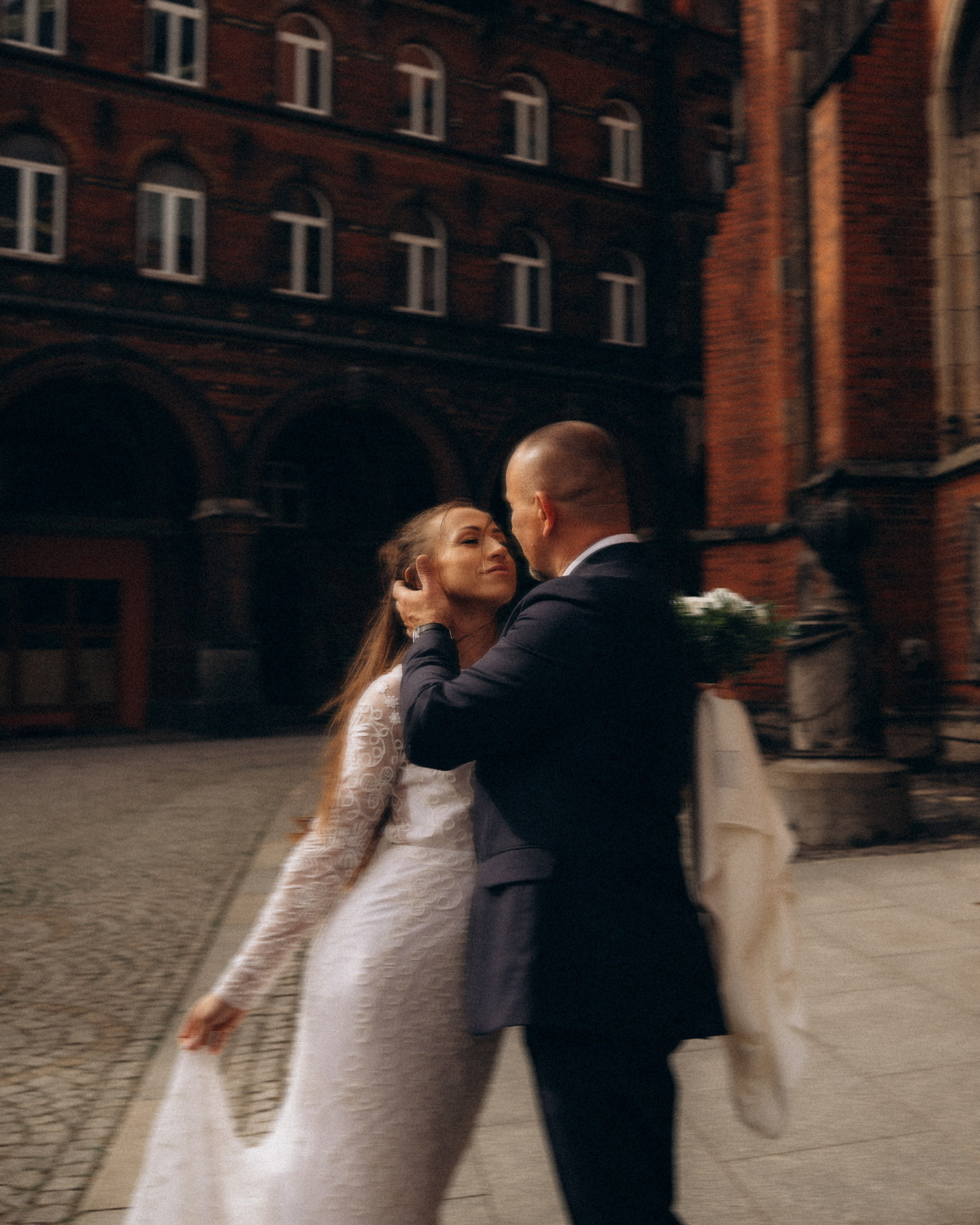 Love Stories. Mike Avelli