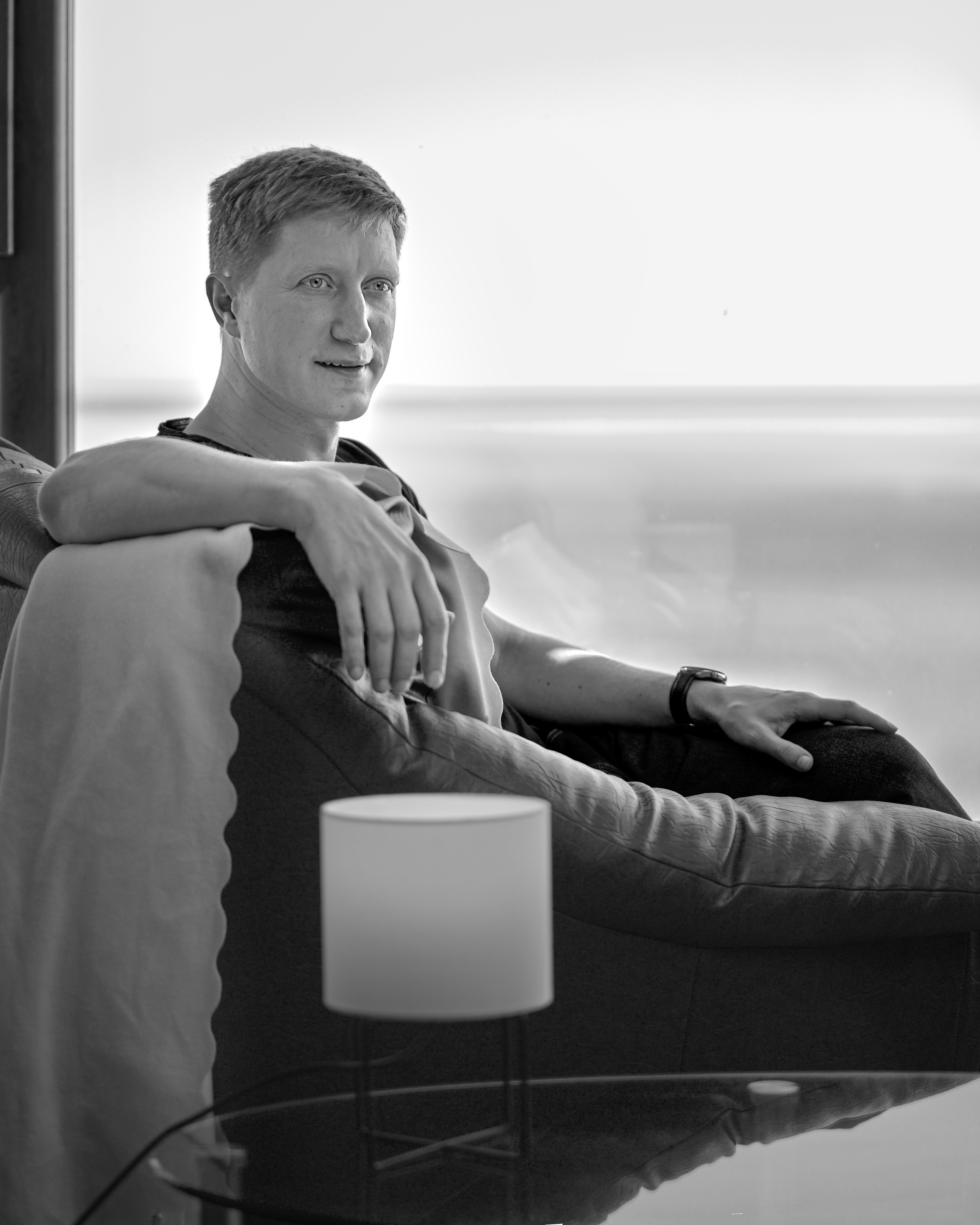 Business. Фотограф Бургас. Фотосесии в студио и на открито, портрети, заснемане