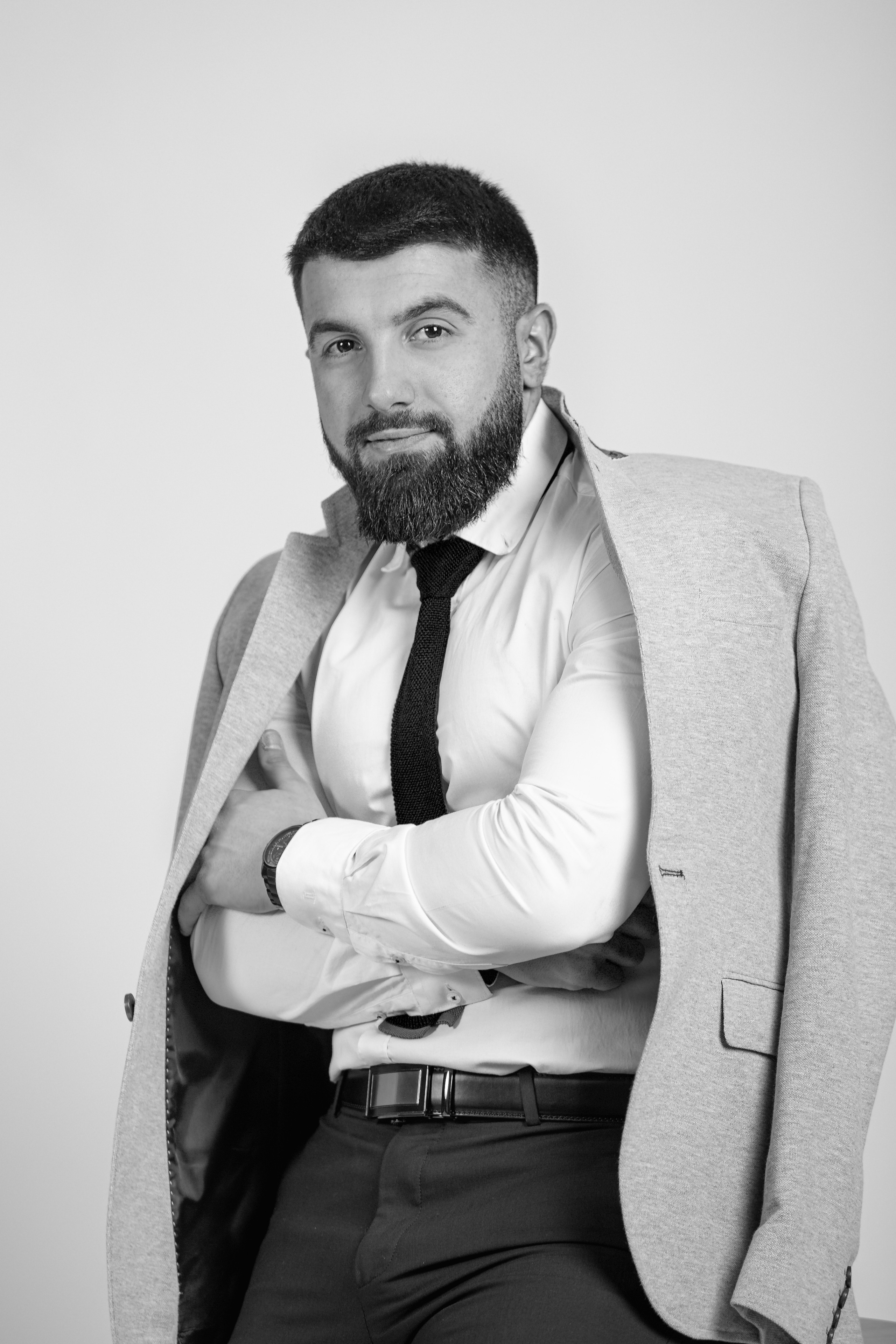 Business. Фотограф Бургас. Фотосесии в студио и на открито, портрети, заснемане