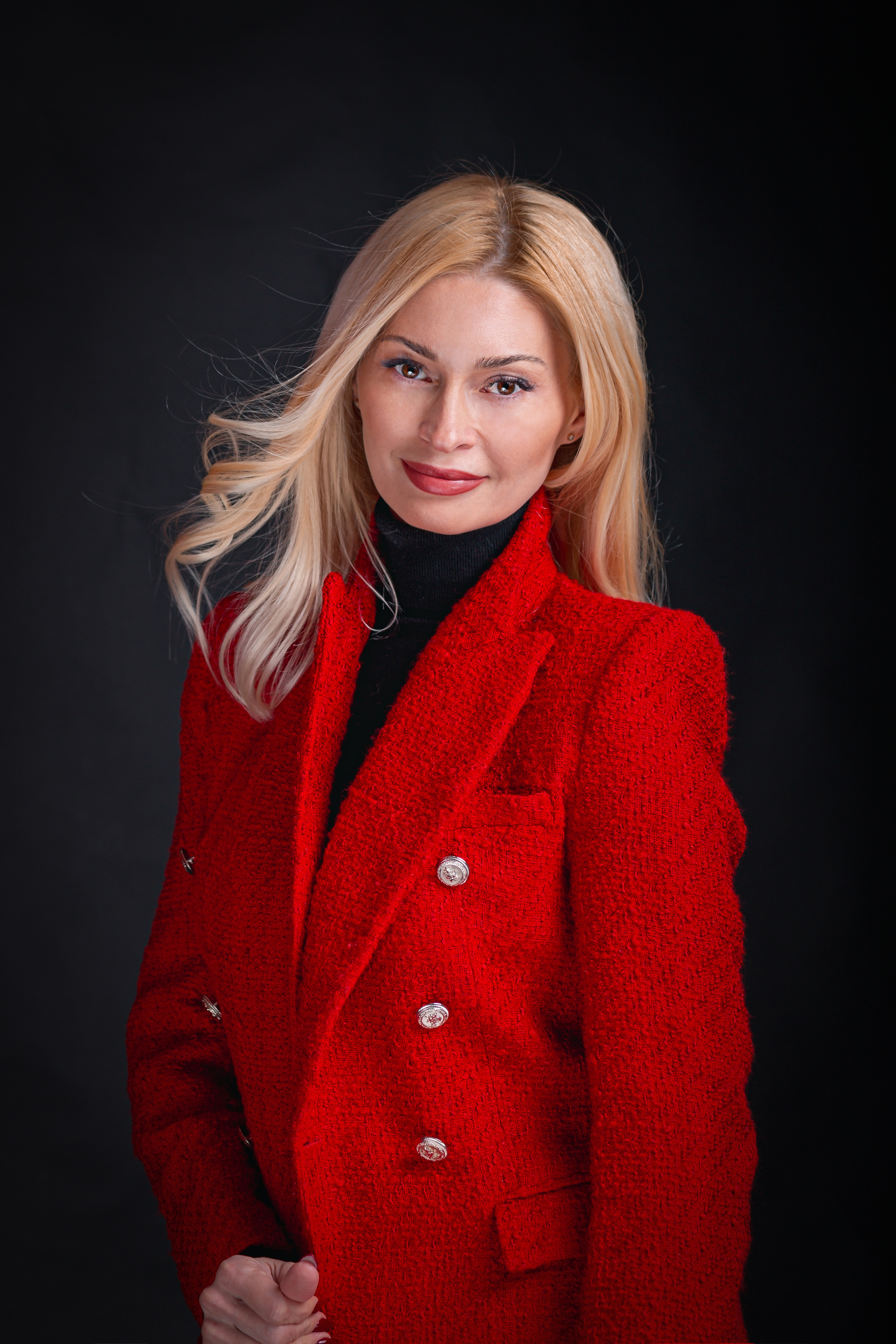 Business. Фотограф Бургас. Фотосесии в студио и на открито, портрети, заснемане