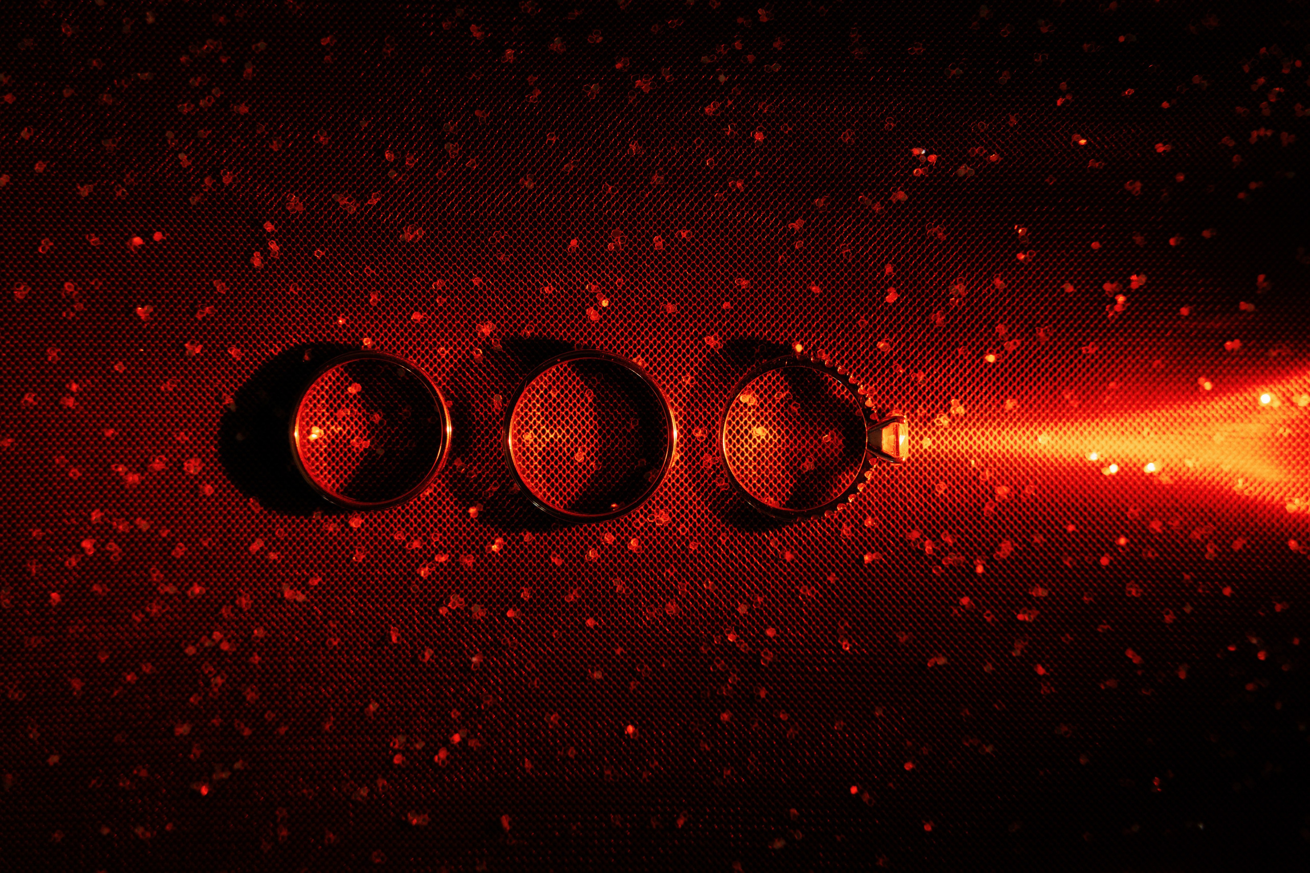 Atingerea e Dragoste. Servicii Foto Video în Chișinău și Europa ID-Brothers