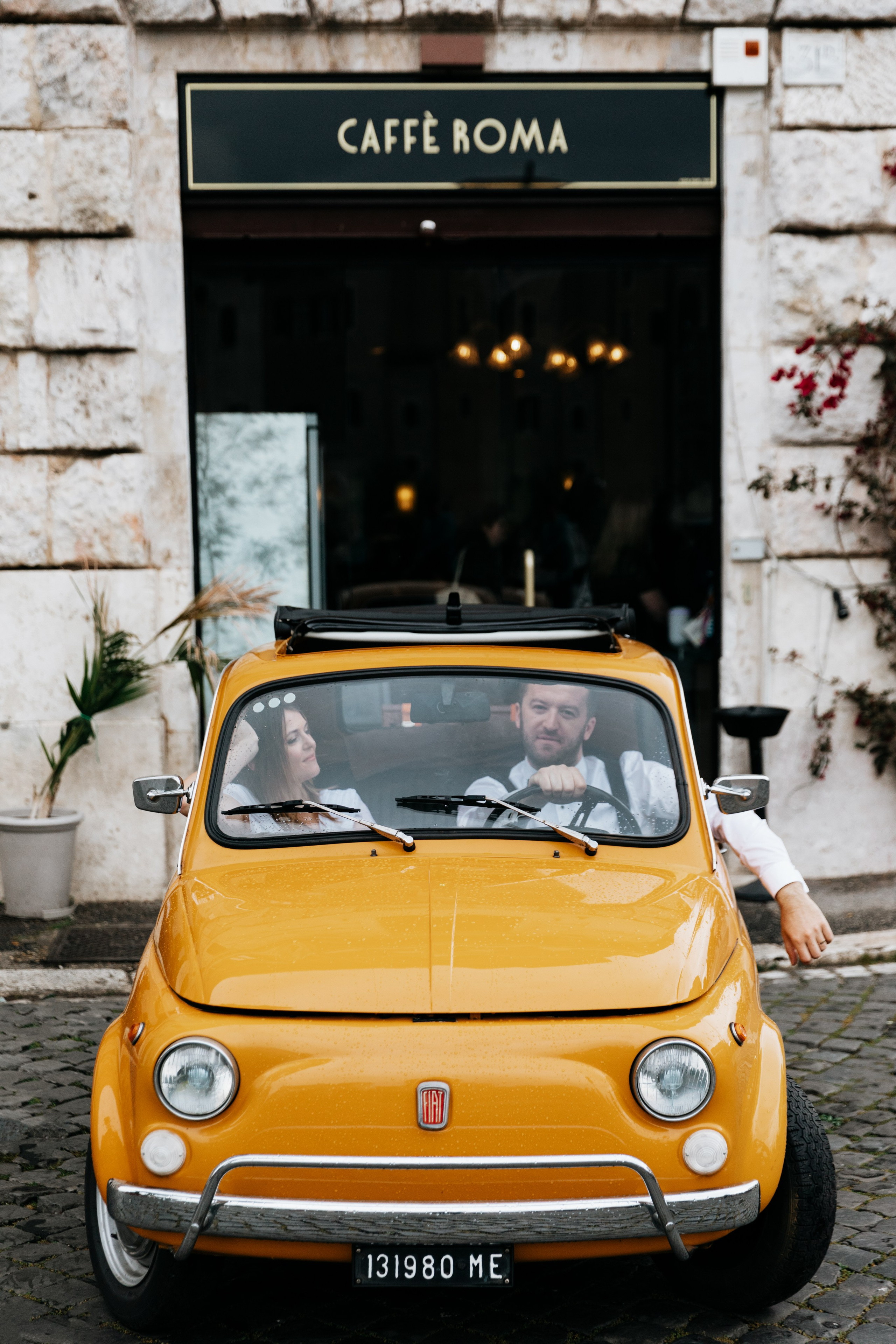 Weddings & Elopements in Rome. Photographer in Rome