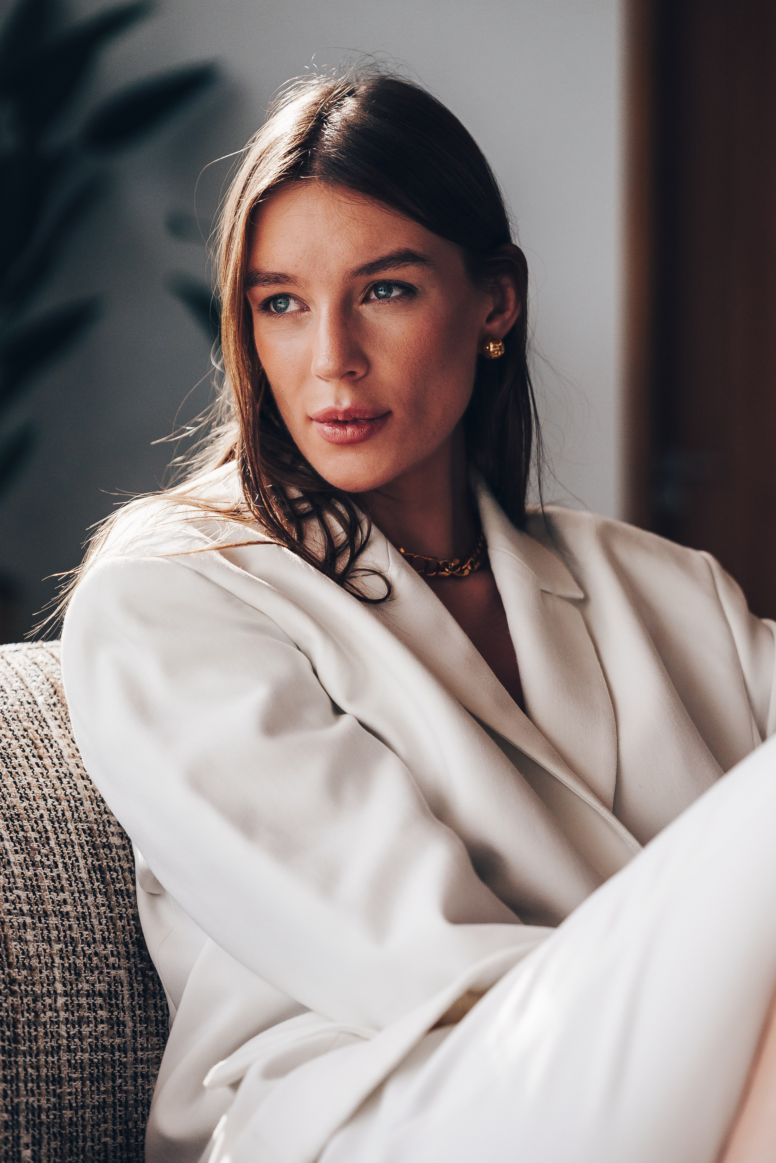 Y: K SHOPPING SERVICE. Anton Usanov | Creative producer | Photographer | Art-director