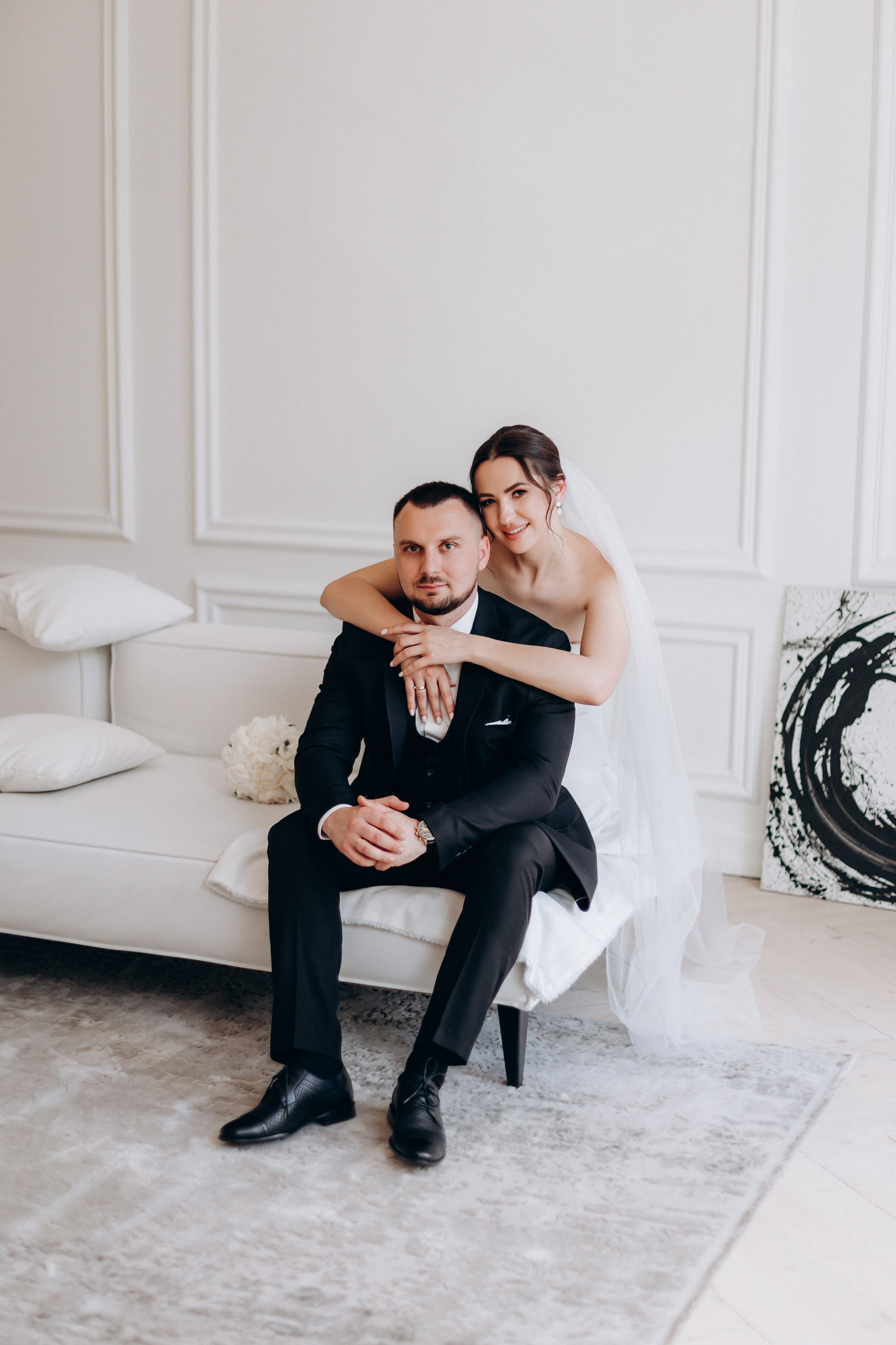 White Wedding. Wedding and Family Photograph