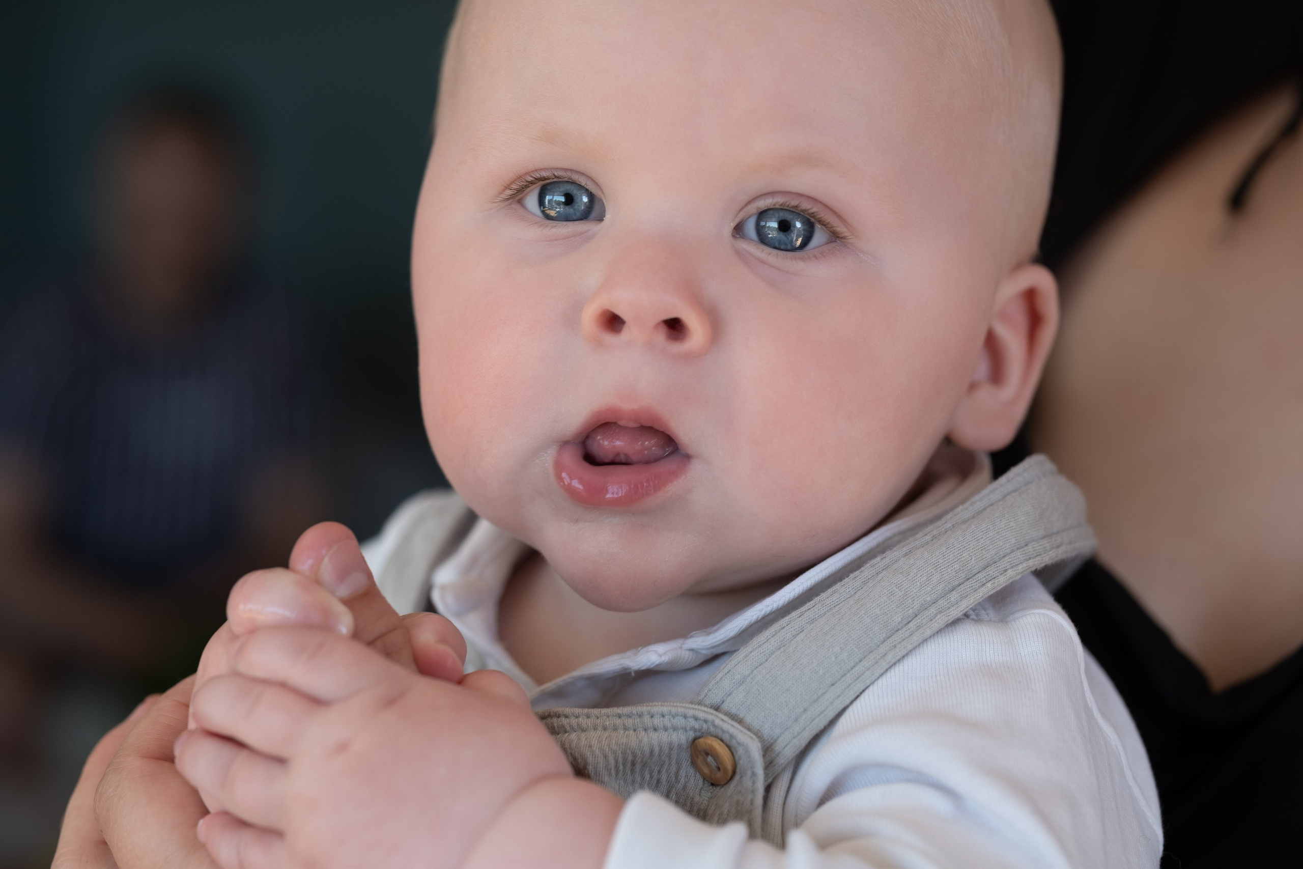 Sußer Junge. Newborn Baby Fotografie Flensburg Babyfotoshooting