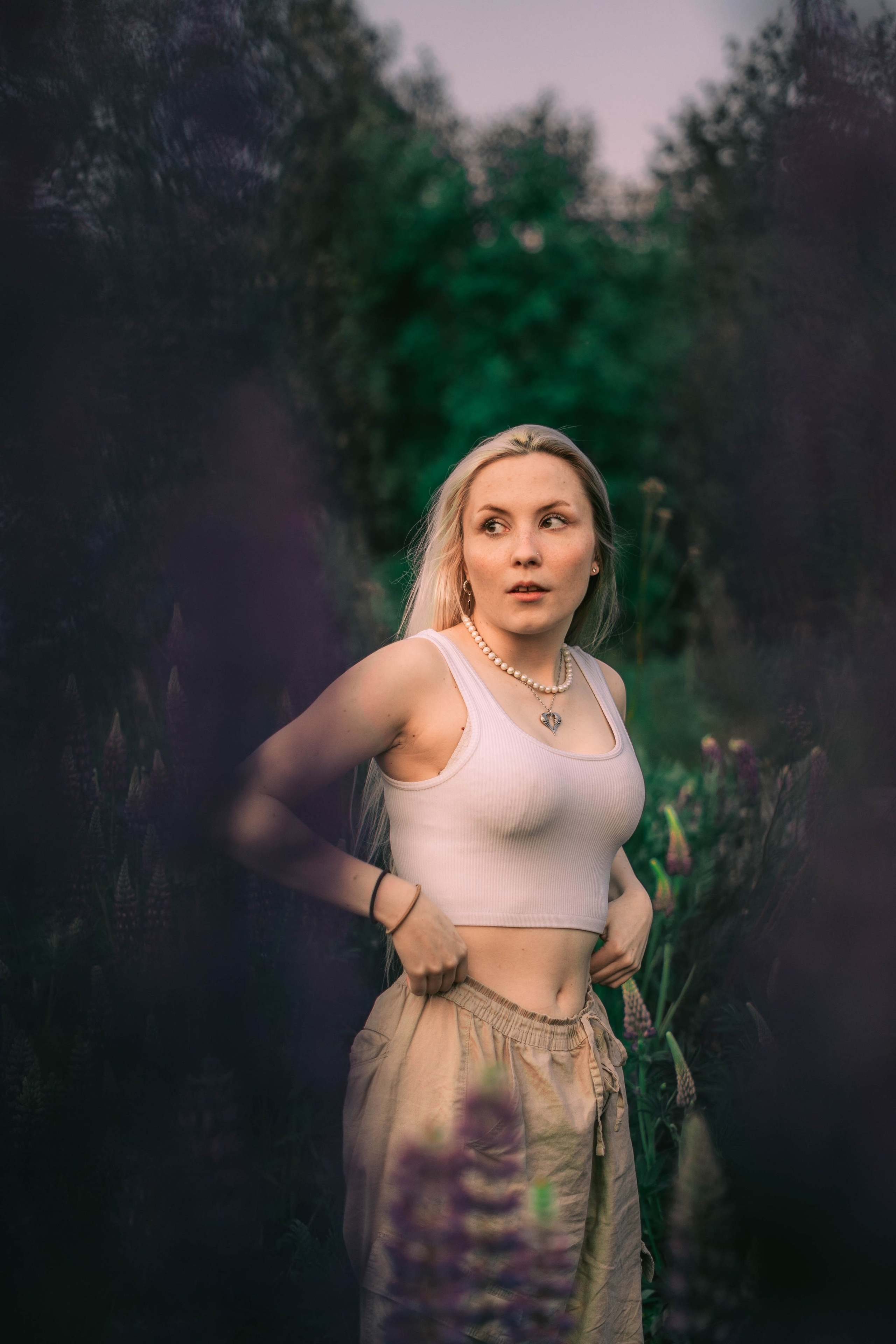 Hääkuvaus Kuopiossa Valmistujaiskuvaus  Ristiäiskuvaus Valokuvaaja. VEKE MEDIA