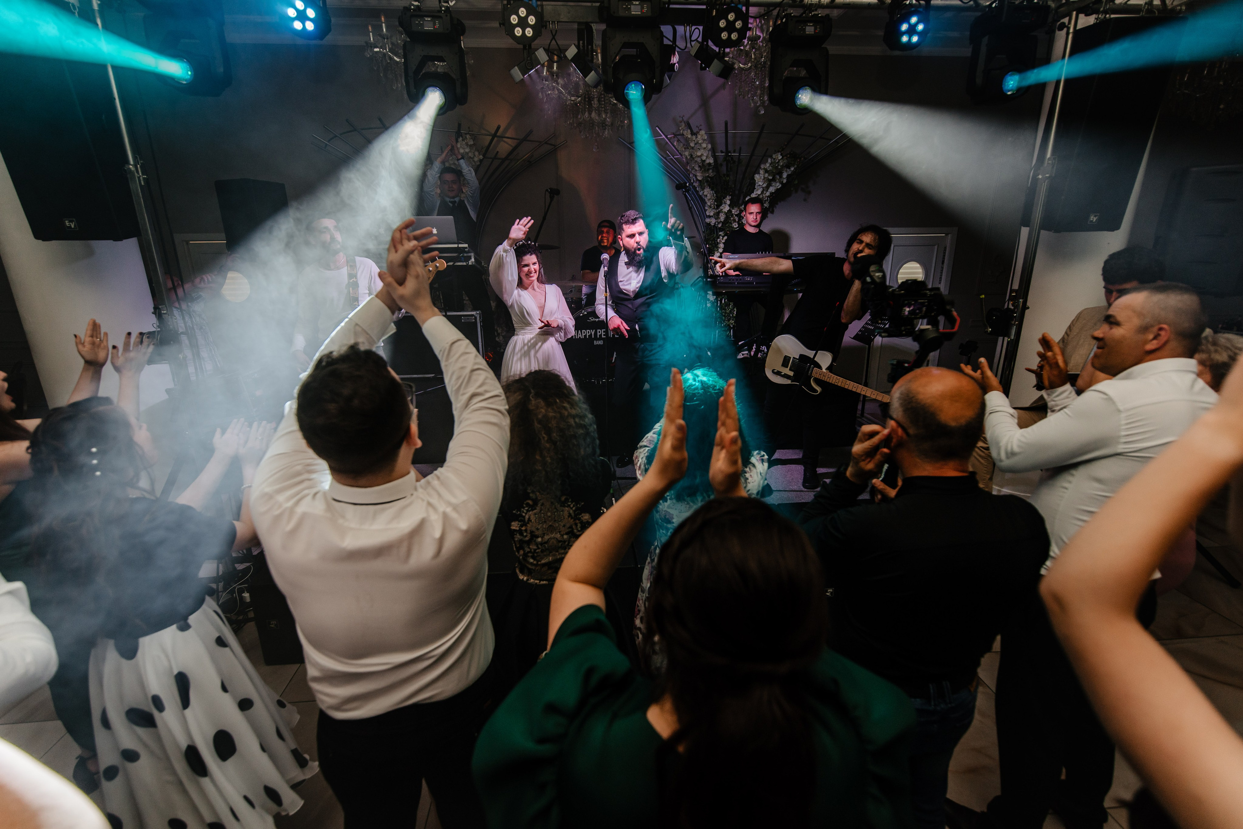 Radu Rahovan Fotograf de nuntǎ Cluj - Zalau - Alba - Târgu Mureș - Bistrița