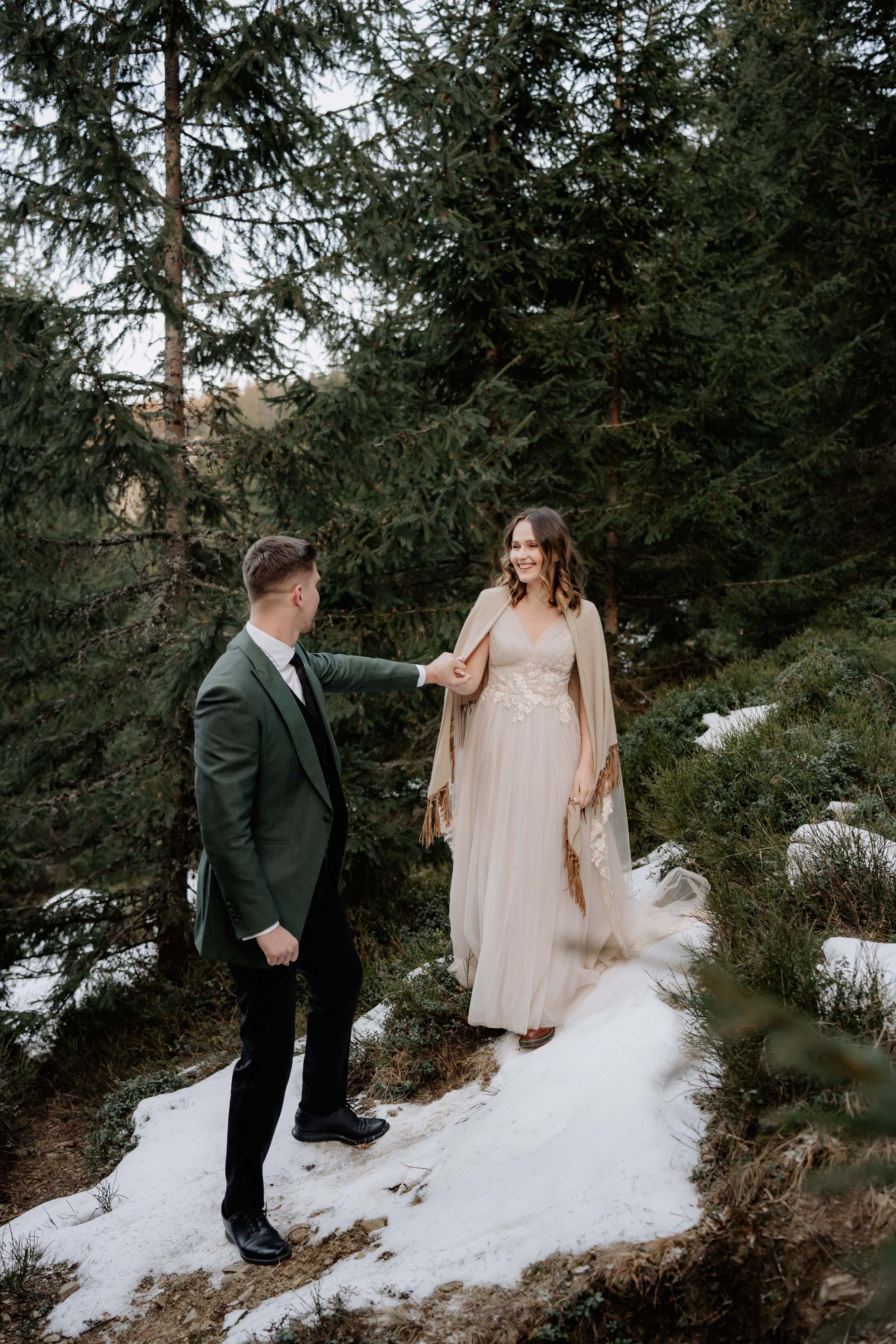 Stefania + Alex | Mountain Elopement Wedding. Proud Vision Weddings | Wedding Photography & Film — Servicii profesionale Foto Video Nunta Iasi