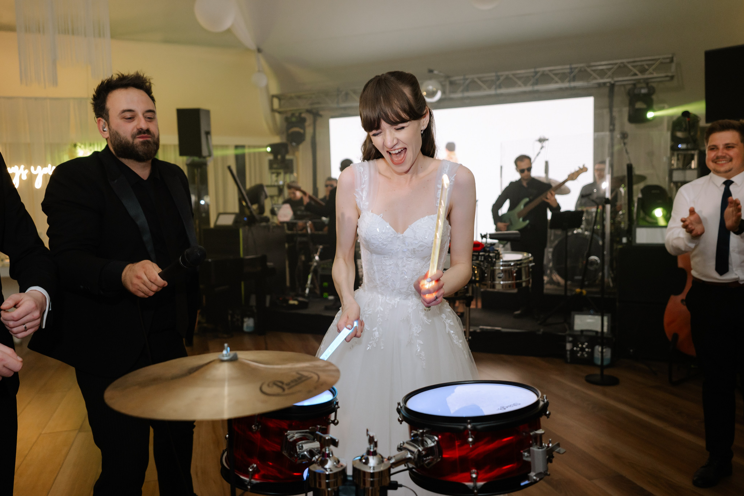 Raluca + Marius | Wedding day. Proud Vision Weddings | Wedding Photography & Film — Servicii profesionale Foto Video Nunta Iasi