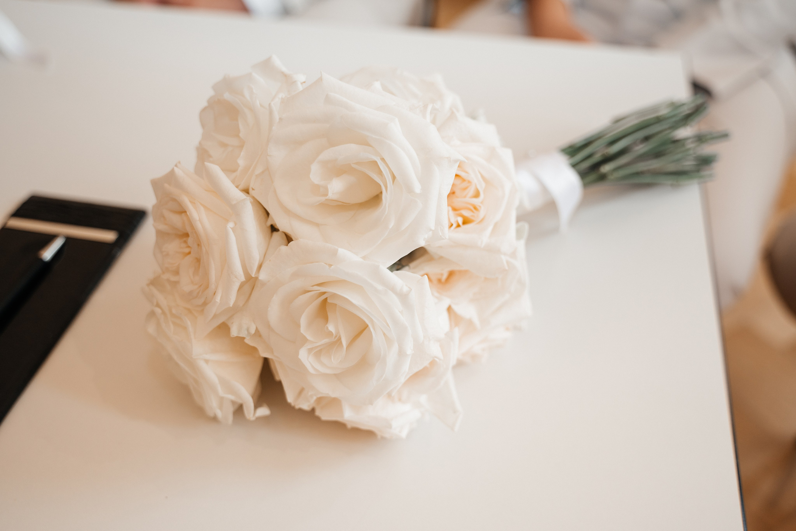 D & M im Restaurant Elfrather Mühle. Hochzeitsfotograf für Moers, Niederrhein, Düsseldorf, NRW und Deutschland