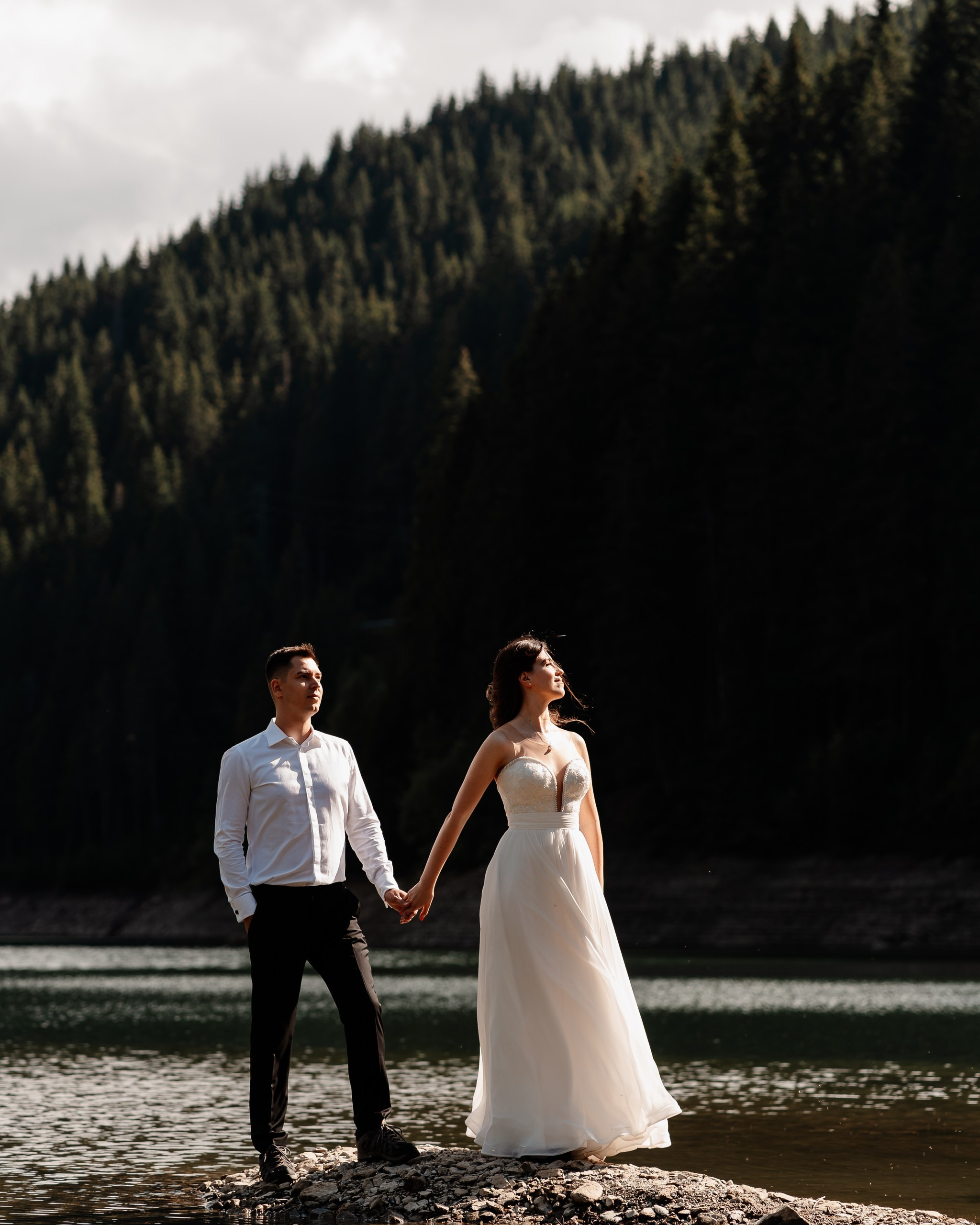 Trash the Dress la Lacul Bolboci  | Mihai Popa Fotograf. Fotograf Nuntă & Botez București - Mihai Popa | Dincolo de oameni, imortalizez emoții!