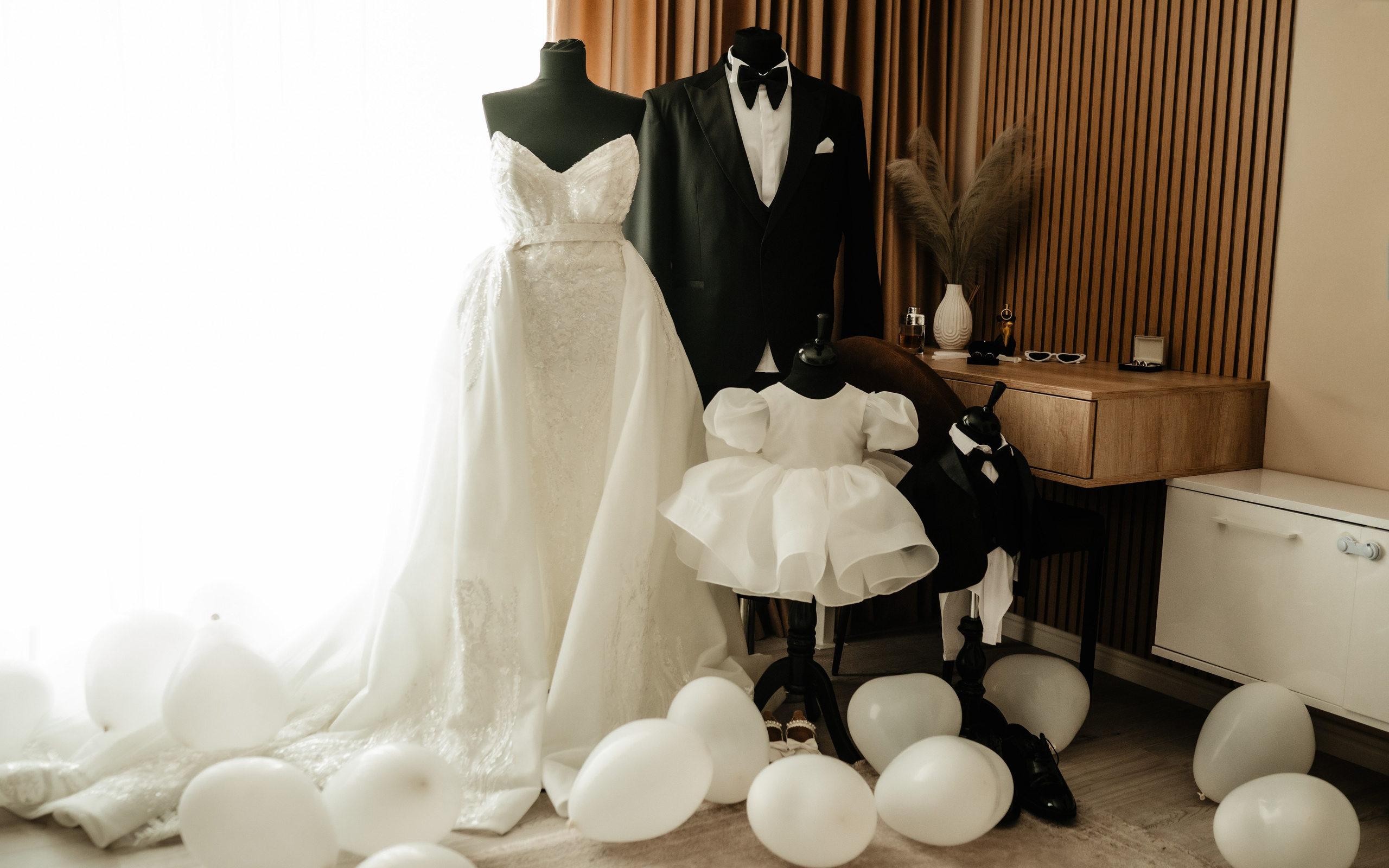 🤎 M a r i n a & A l i n - Wedding Day Preview. Wedding & Family Photographer