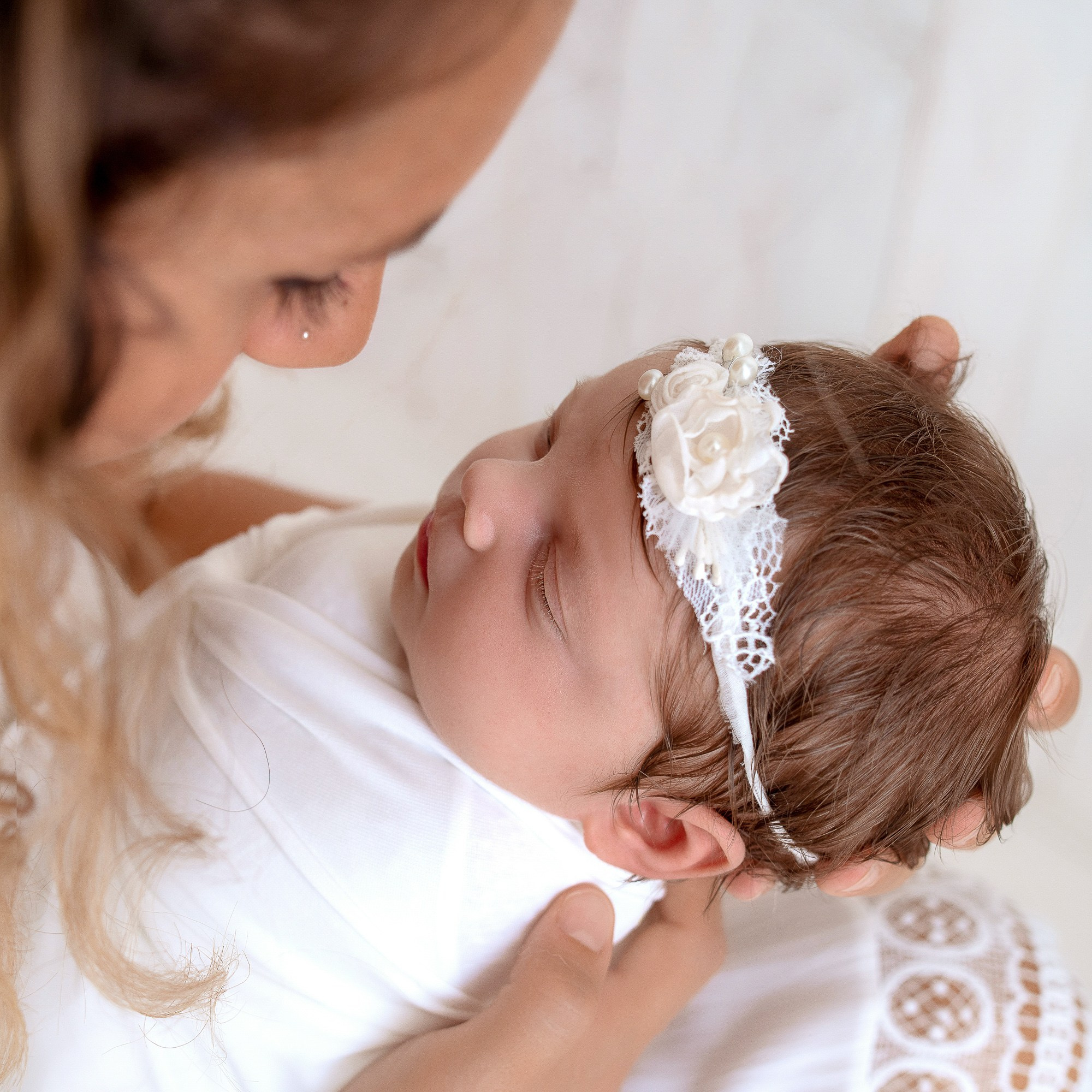 Newborn. Svitlana Miahka fotografa a Genova
