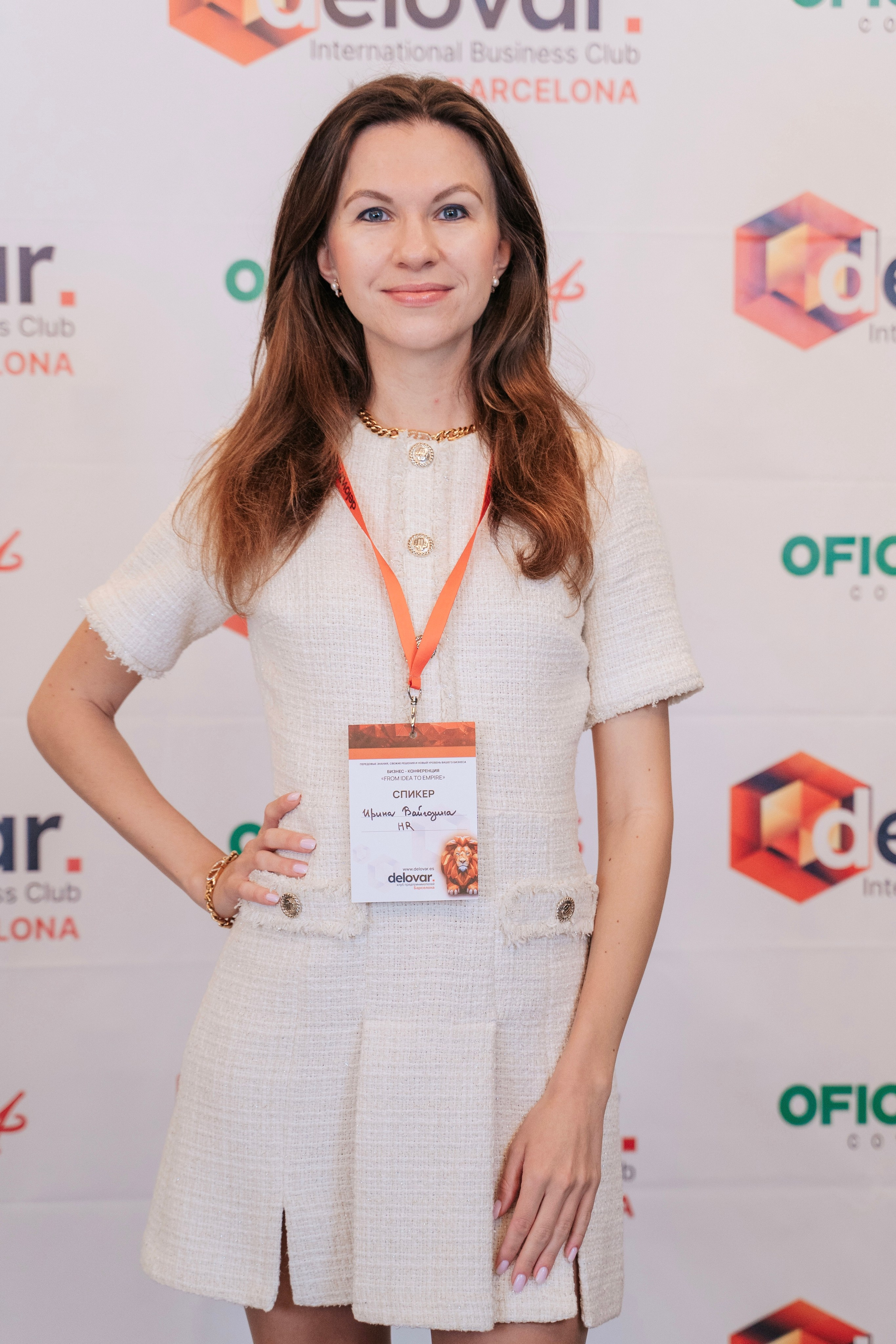 OxanaDia — Brand And Business Photographer in Barcelona. Barcelona Brand Photographer and Videographer Oxana Dia