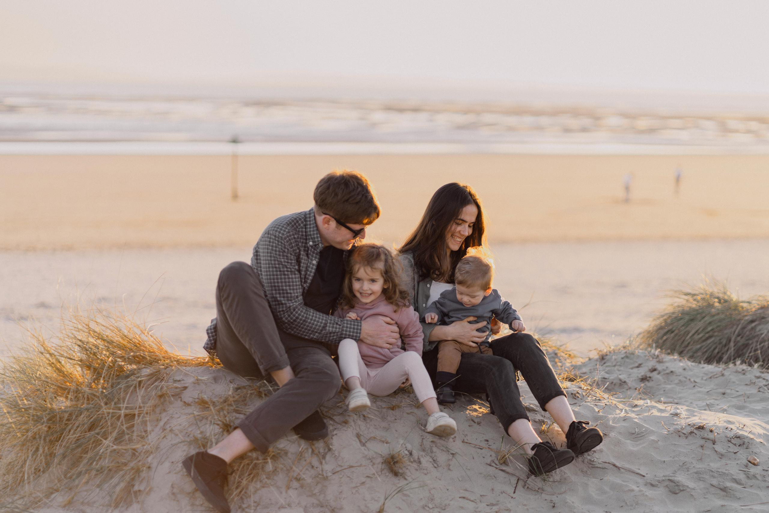 Family and children casual photo sessions. London portrait and family photographer
