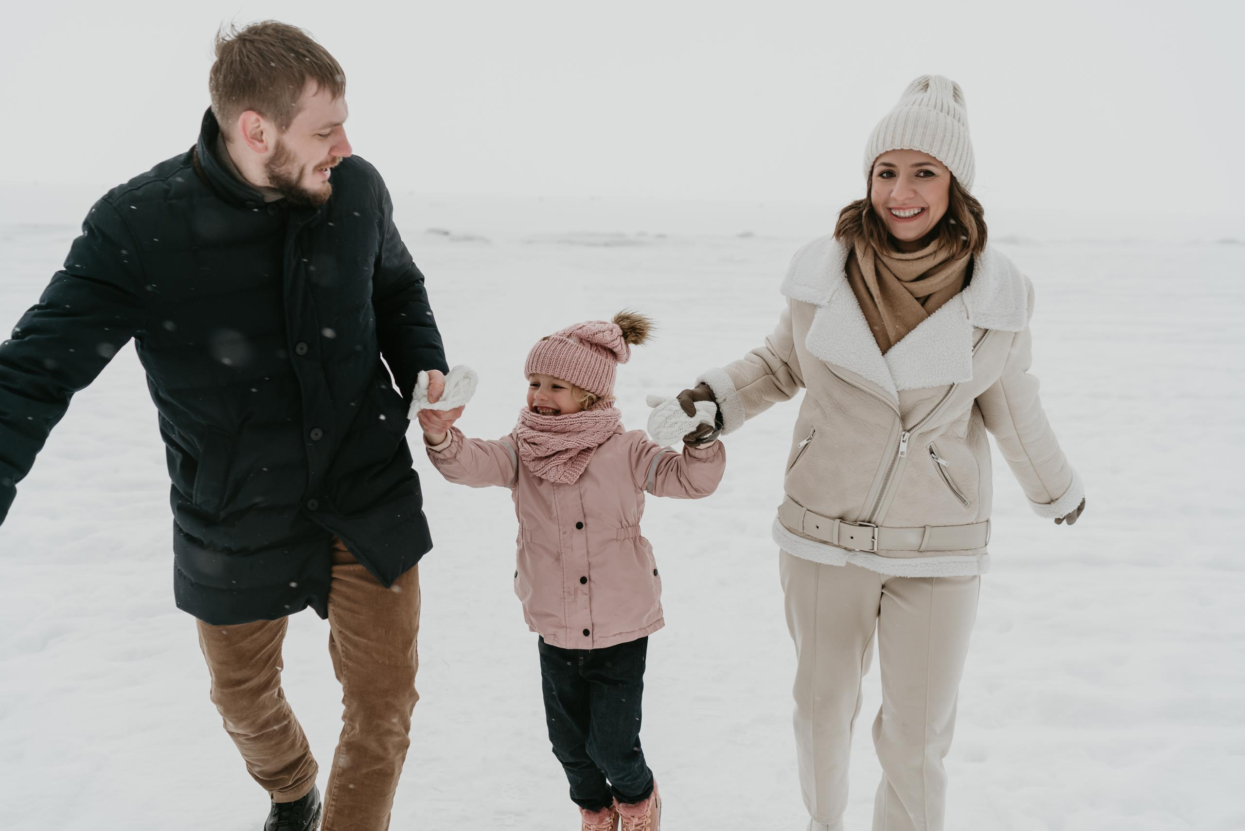 Winter family session|Saint-Petersburg, Russia. London portrait and family photographer