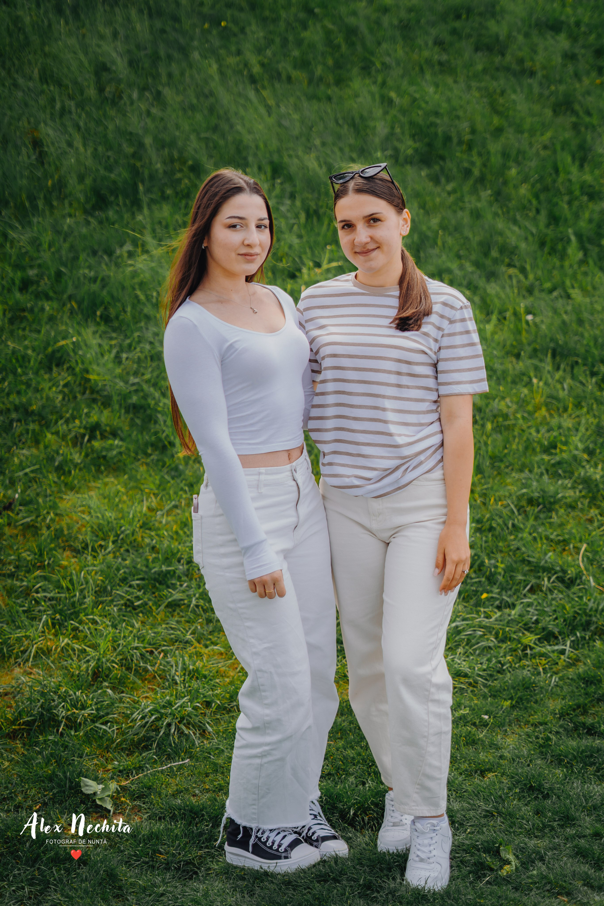 Aniversare în parc. Foto-Video Nunta Iasi, Suceava, Bucuresti / Disponibilitate 2025 — 2026 — 2027