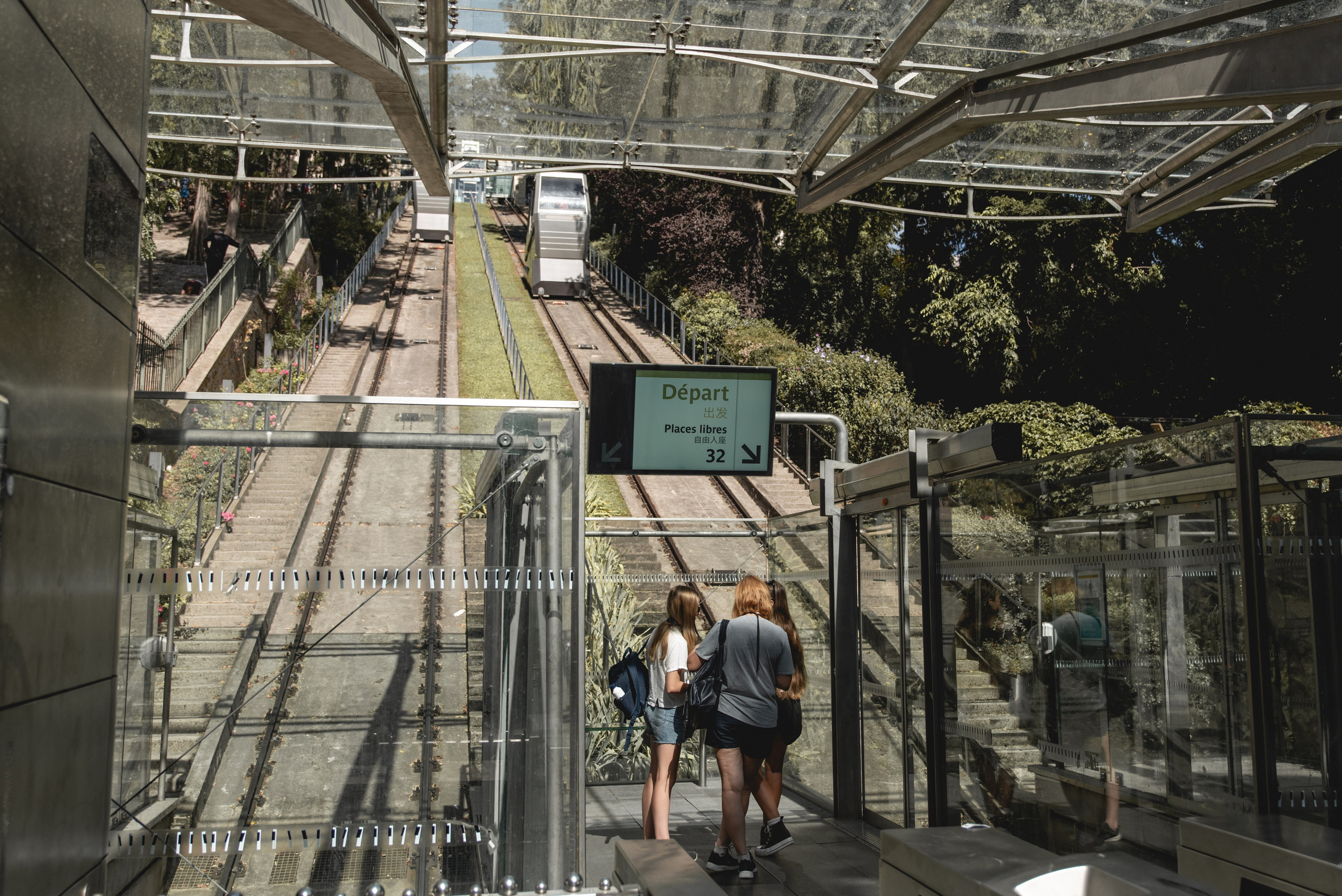 Paris. Photographe sur Cote d’Azur. Portraits de familles, couples, enfants, événements