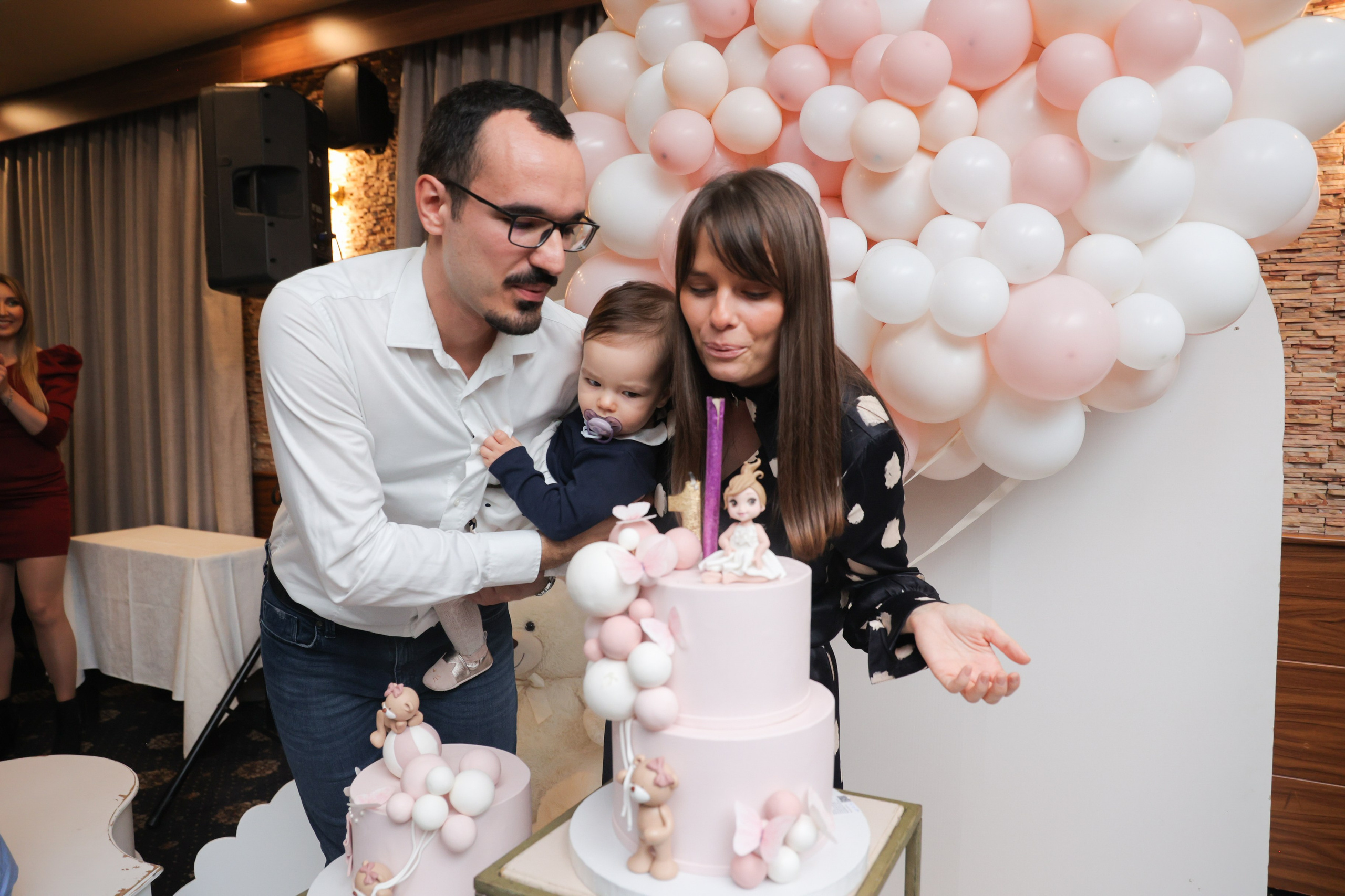 Emili. Vlada toskic wedding and event photographer