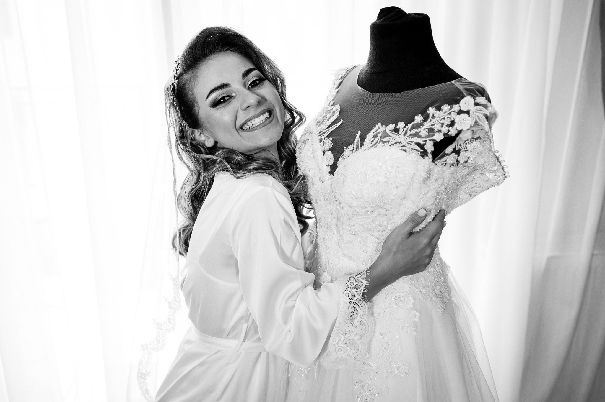 Carmen & Ciprian. Mugurel Olteanu Fotograf