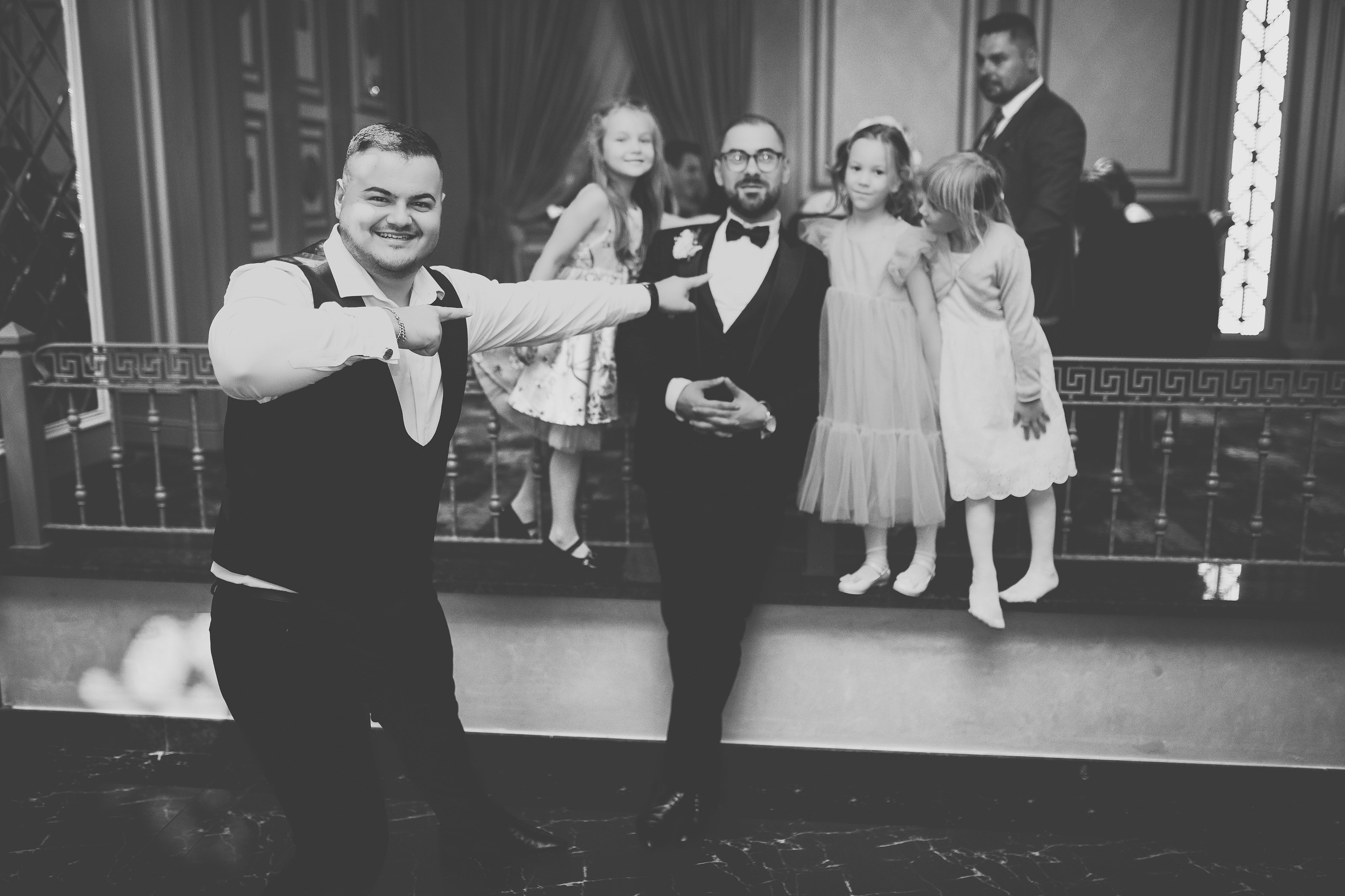 Alexandra & Florin. Vlad Aconstantinesei Photographer