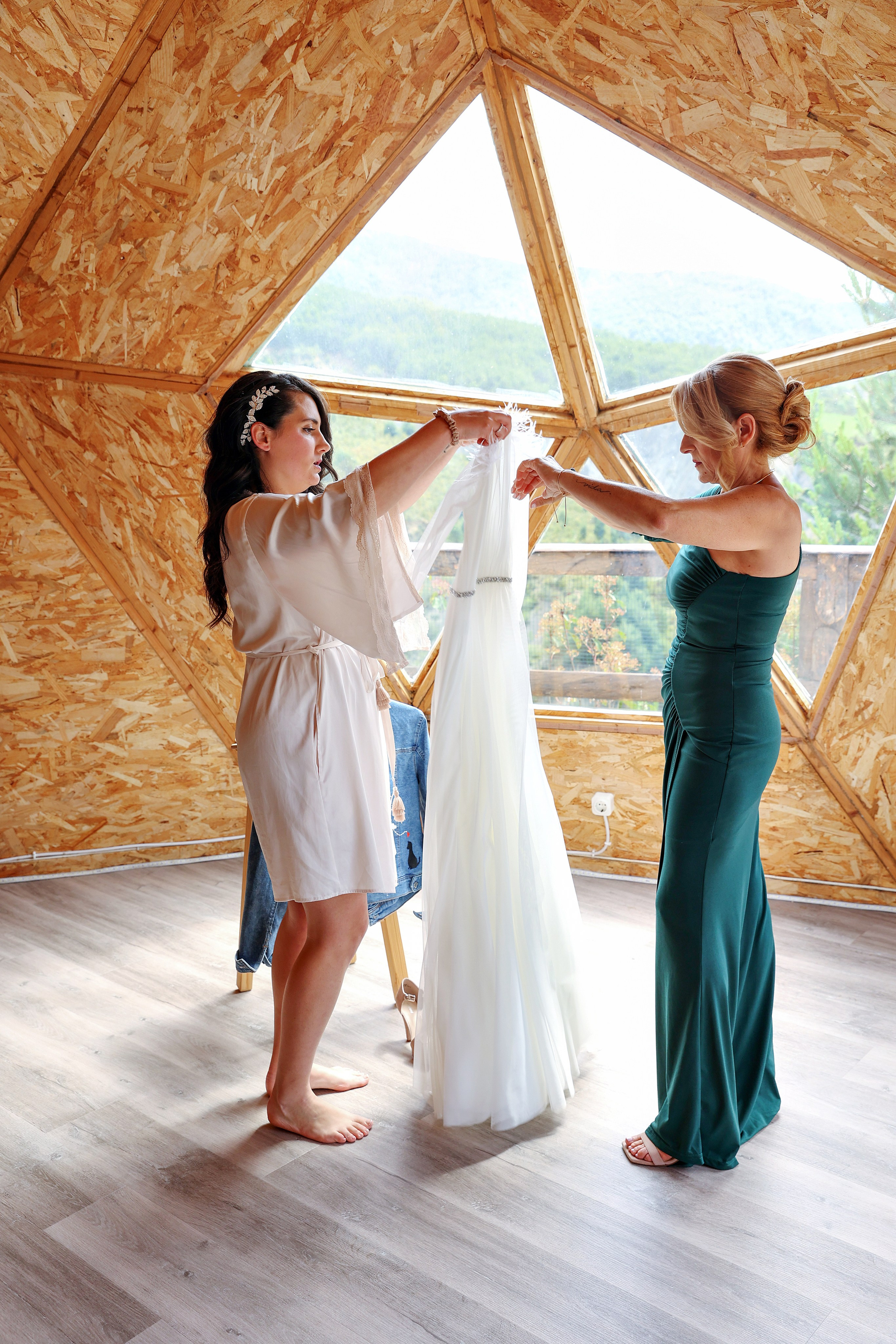 ,,,,. Fotografía de Eventos, Embarazo y Familiar en Pirineos