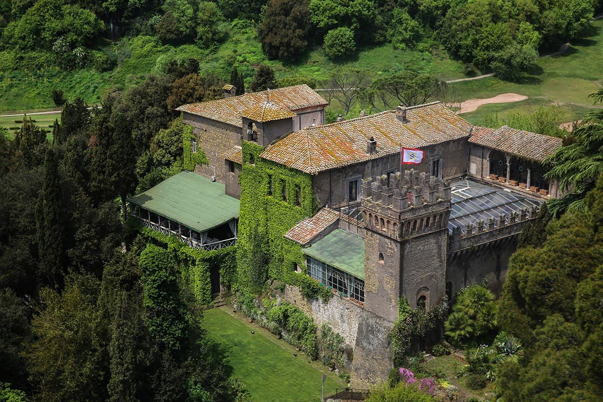 Top 10 Stunning Wedding Venues in Rome for Your Perfect Day. Elizaveta Razumova: Cinematic Photography for Love, Weddings, Portraits & Brands